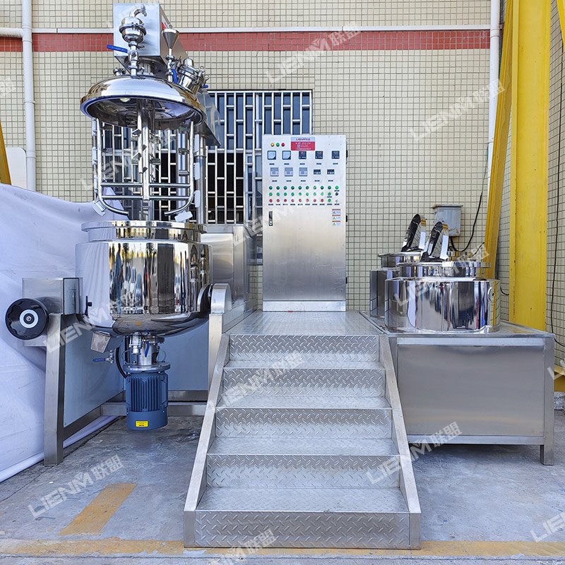 Cosmetics Production Equipment Cosmetics Manufacturing Machine Lotion Mixing Machine With Homogenizer And Vacuum Emulsifier
