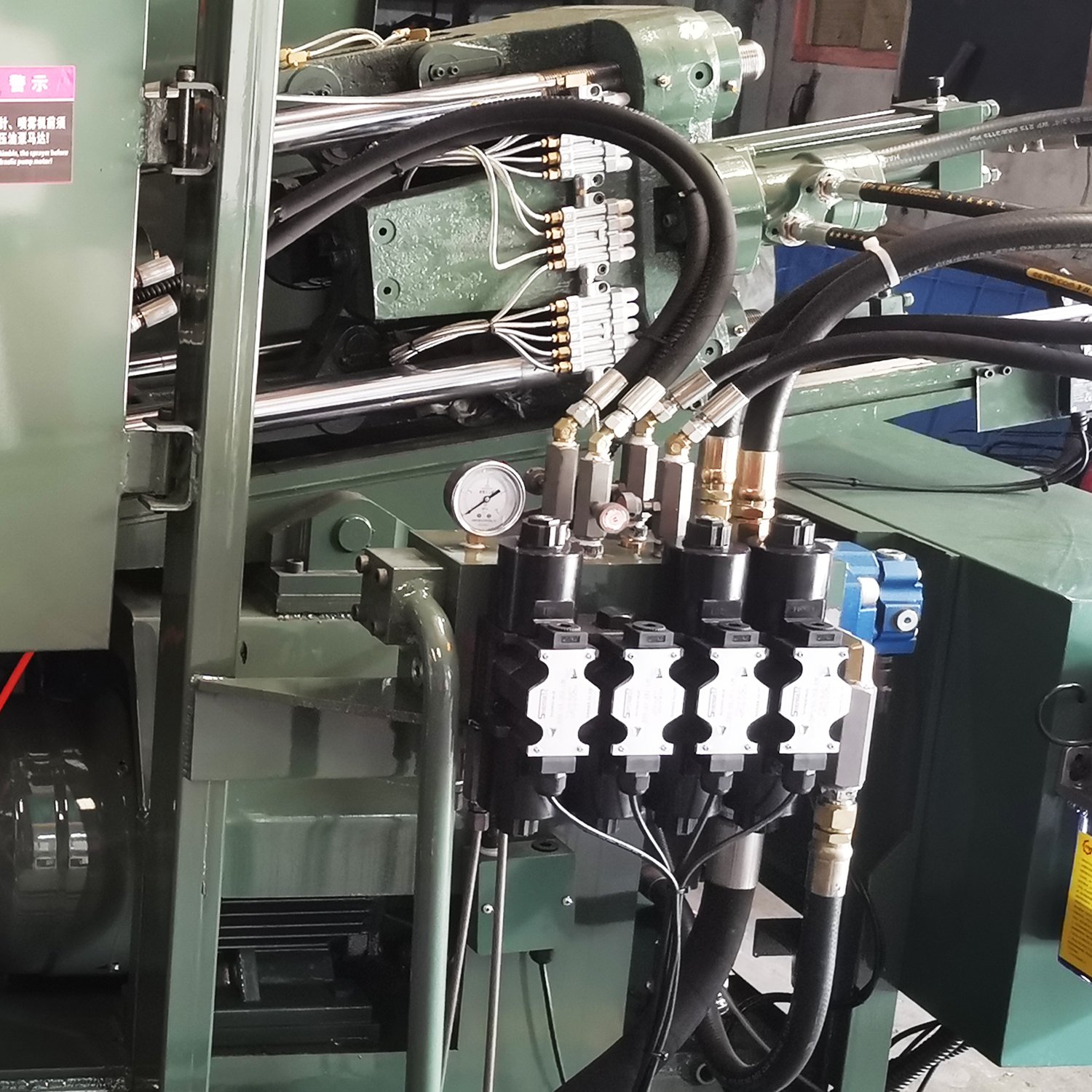 QLQ 15 Ton Small Hot Chamber Metal Die Casting Production Machinery Low Pressure Zinc Dai Cast Machine Metal Die Casting Machine