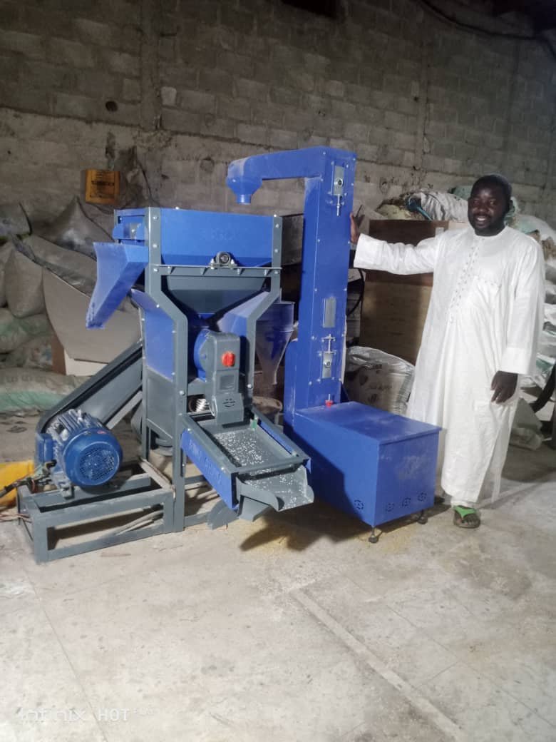 Hot selling 600kg/h automatic machinery basmati milling flour mill miller rice dehusk machine produced by Backbone