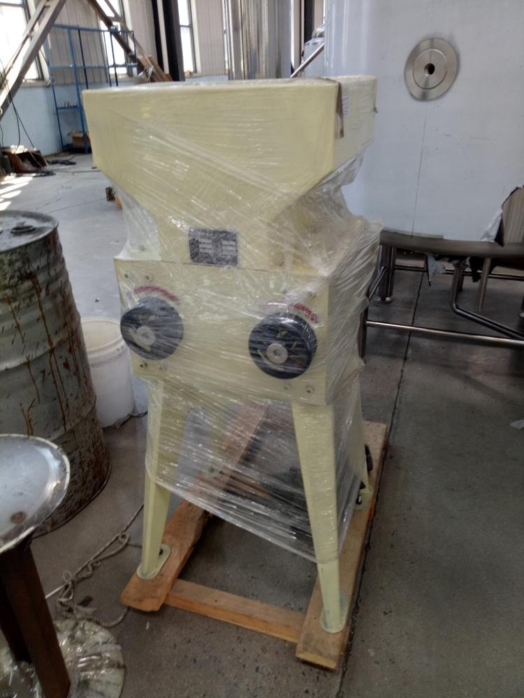 High Precision Malt miller Grain Milling Machine With Carbon Steel Or Stainless Steel Optional