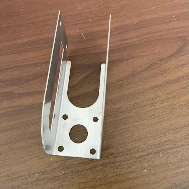 High Precision CNC Laser Cutting High Quality Customized OEM Surface Parts Aluminium Brass Sheet Metal Stamping Bending