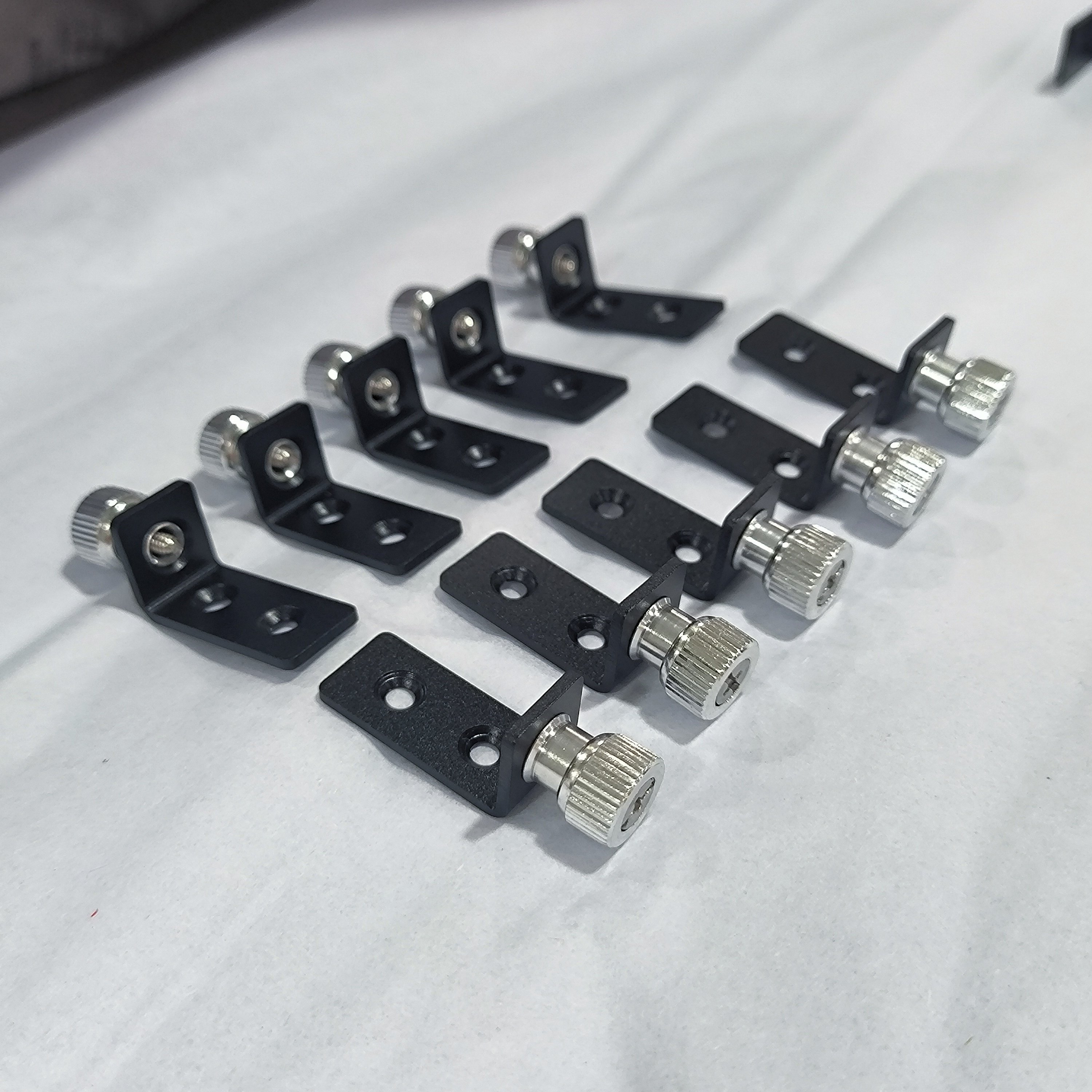 OEM Custom L Shaped Galvanized Metal Shelf Brackets Bending Riveting Process Sheet Metal Fabrication Manufacturing