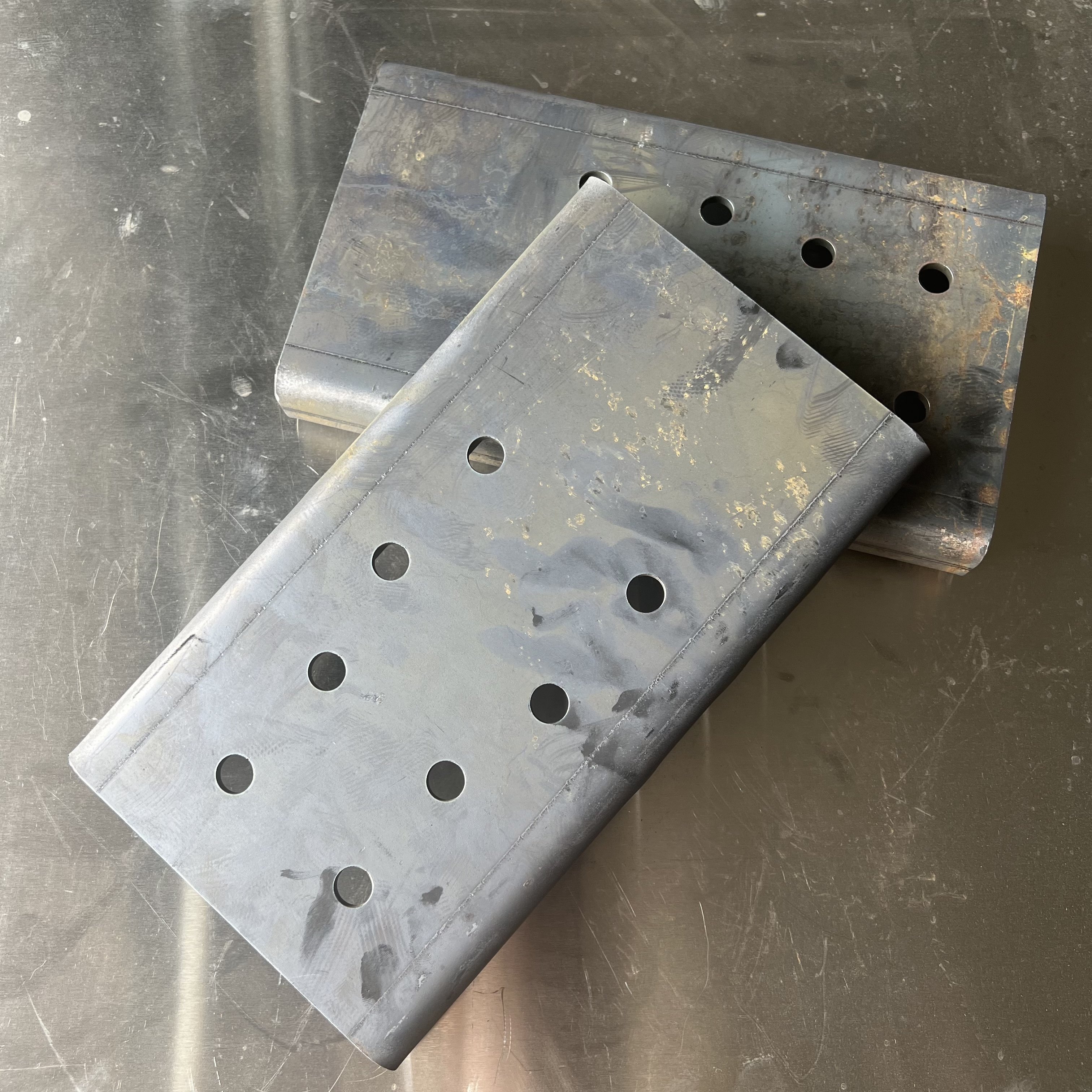 OEM High Quality Carbon Steel Fuel Tank Fittings Standard Laser Cutting and Bending Metal Sheet Model