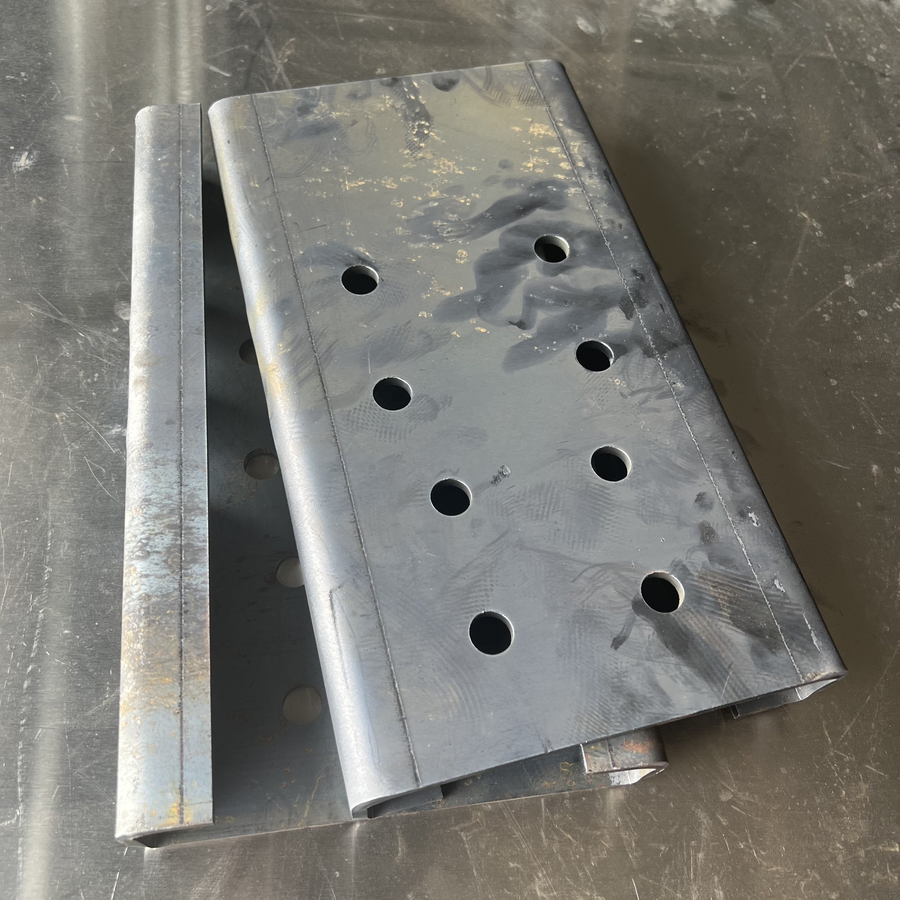 OEM High Quality Carbon Steel Fuel Tank Fittings Standard Laser Cutting and Bending Metal Sheet Model