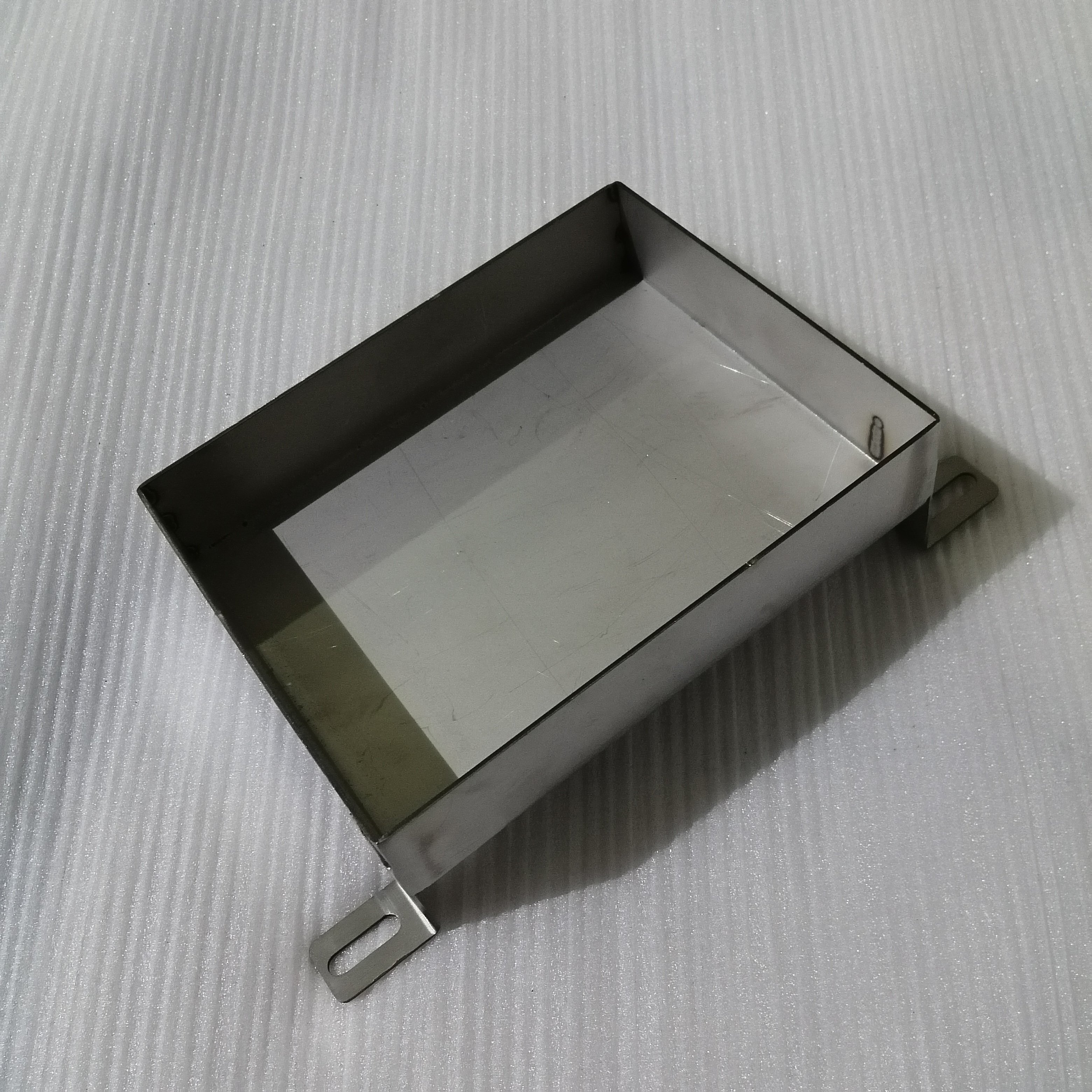 Custom Sheet Metal Parts Laser Cutting Stamping Parts Welding Service Stainless Steel Sheet Metal Punch Processing Fabrication