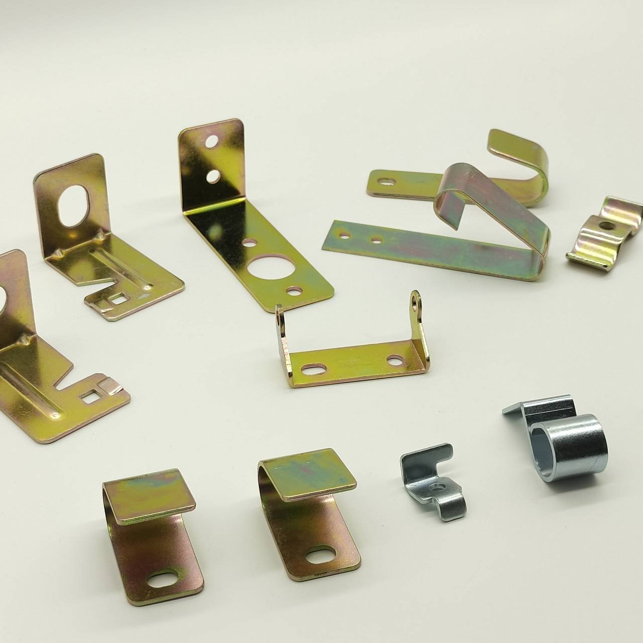 Factory Custom OEM Stainless Steel Aluminium Sheet Metal Fabrication Laser Cutting bending Service Stamping Metal Welding Parts
