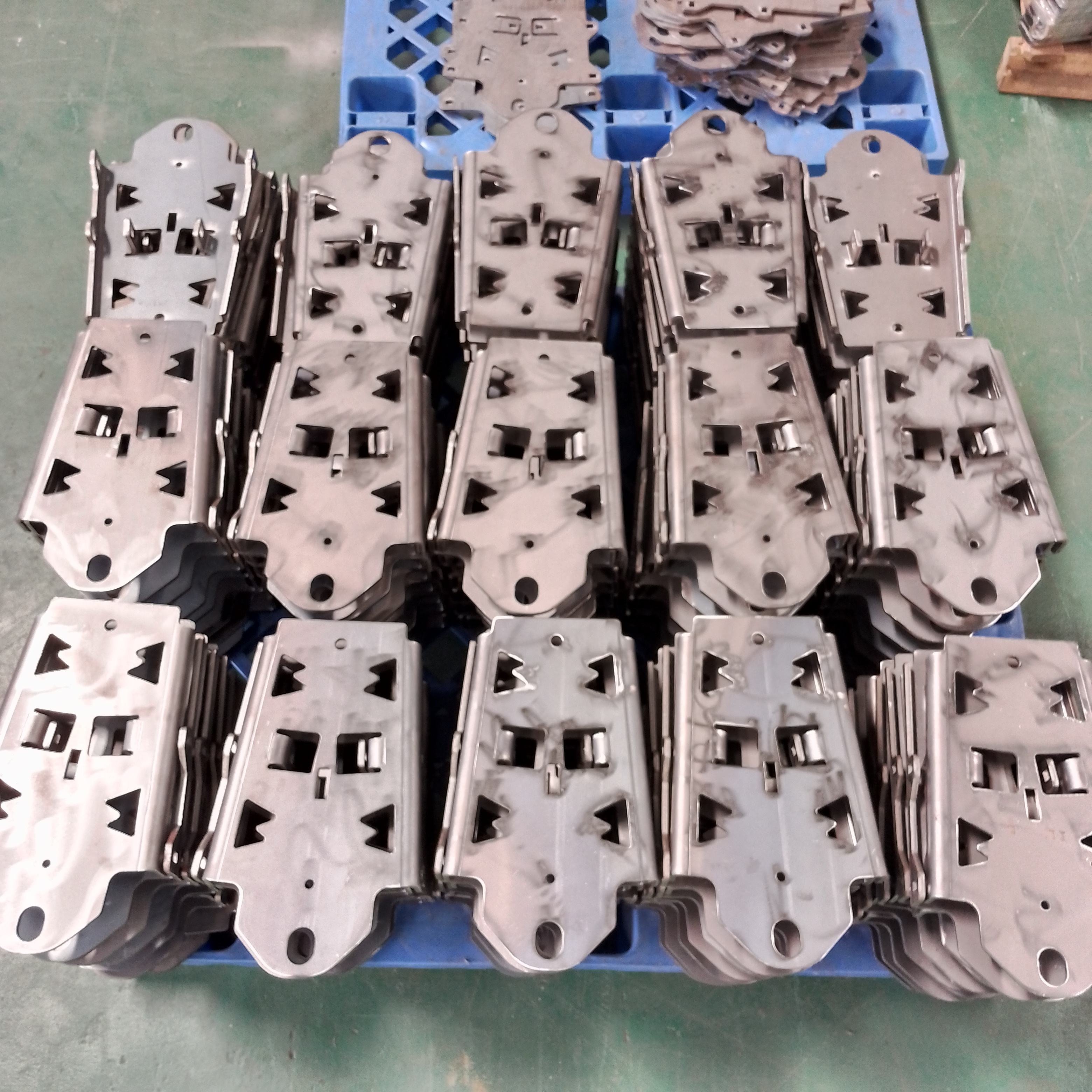 OEM Metal Spinning Bending Service Stainless sheet metal fabrication metal parts stamping