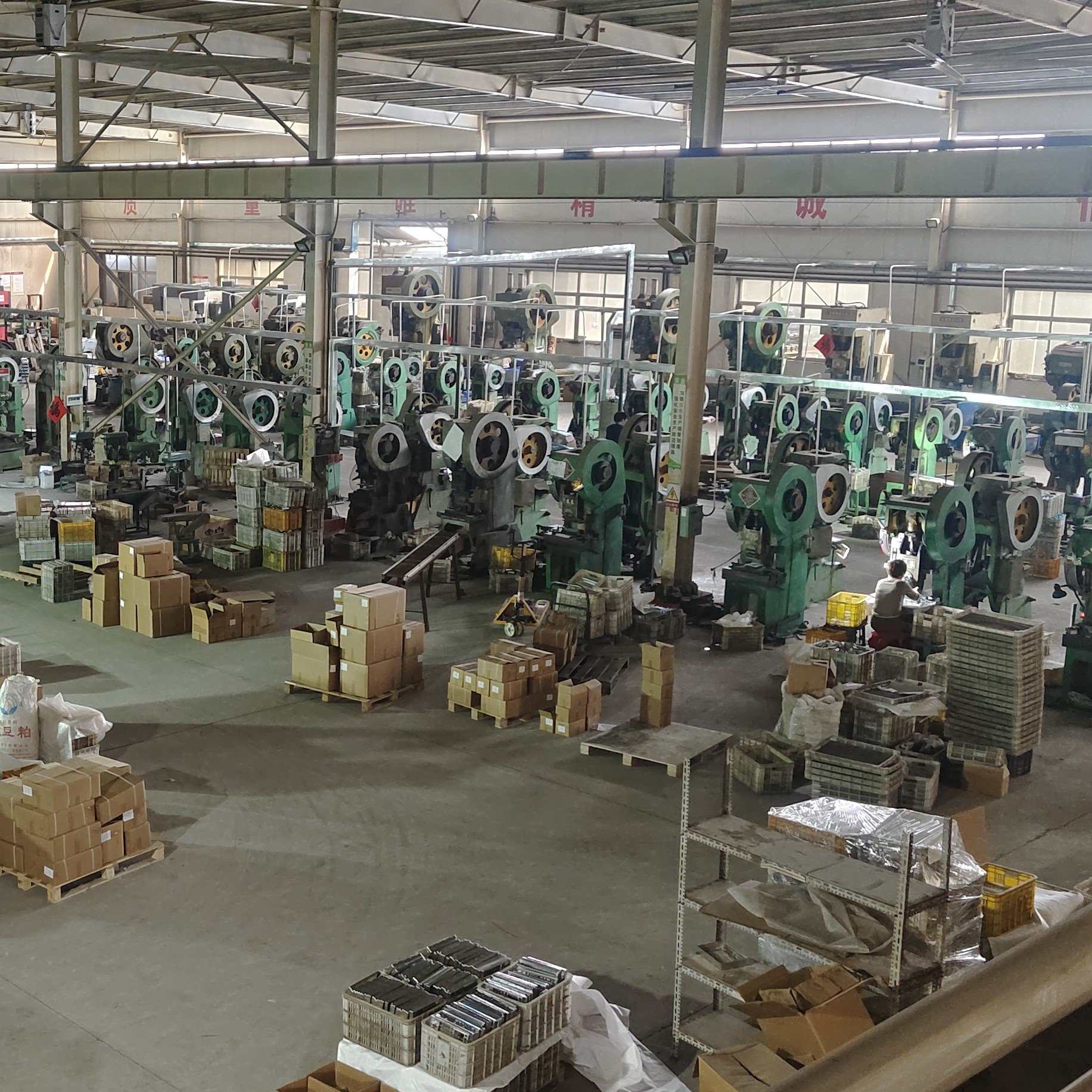 Custom Aluminum Steel Stainless Steel Brass Copper Metal Stamping Parts for Auto Sheet Metal Fabrication Bending