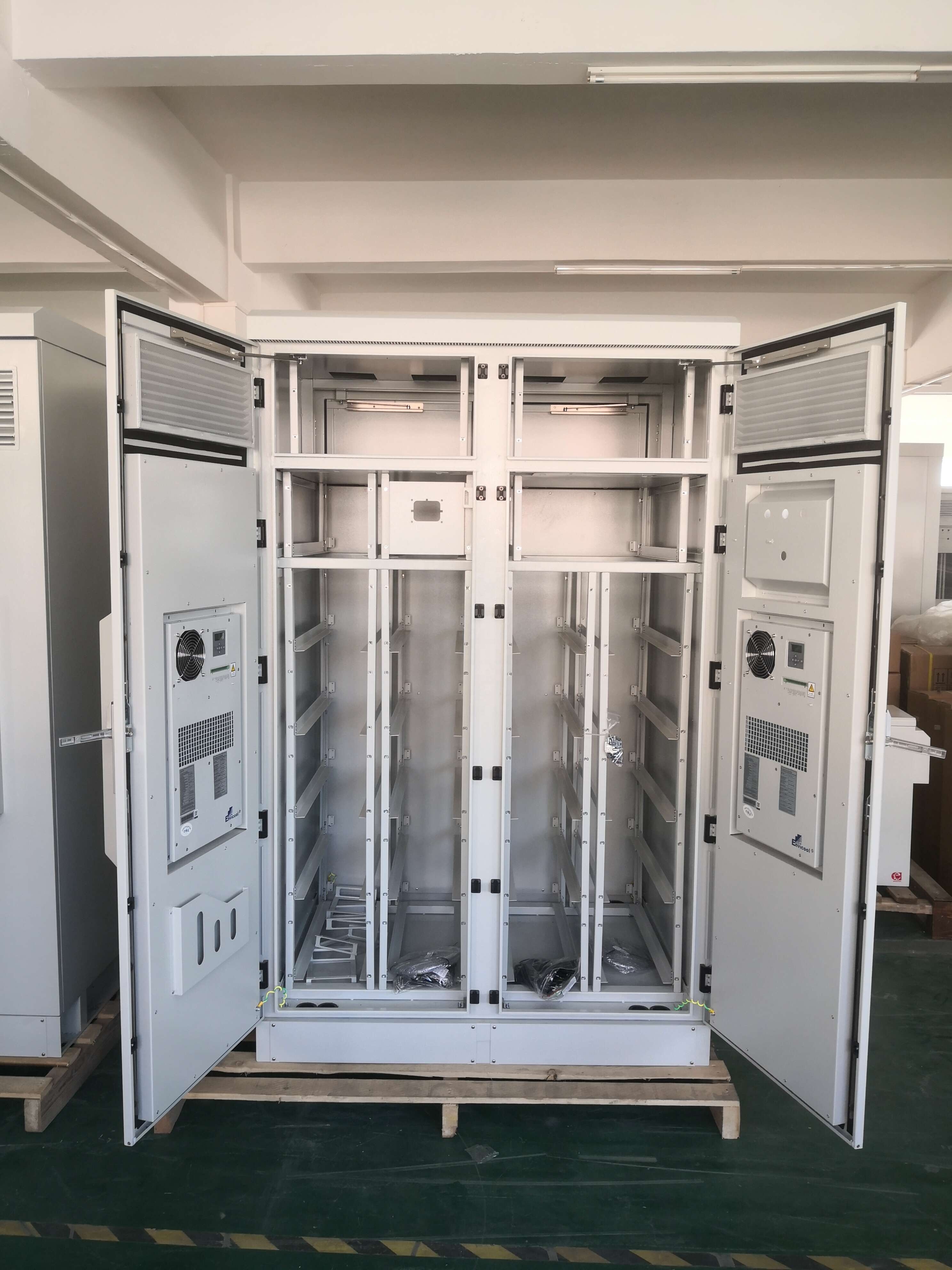 Aluminum Stainless Steel Waterproof Outdoor Led Outdoor Battery Cabinet Rack Battery Energy Storage Cabinet