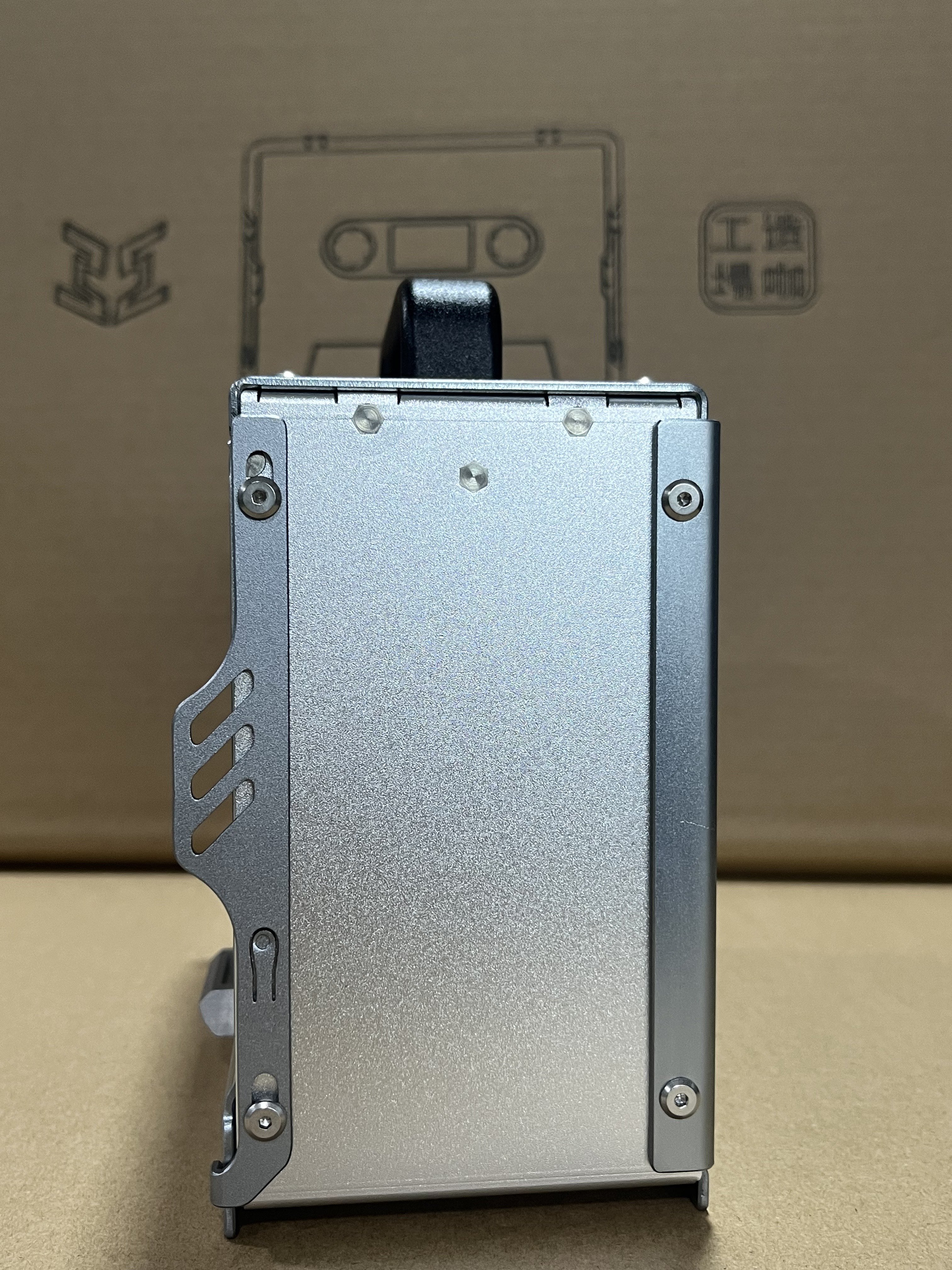 Mini Portable Tape Storage Box Display 9-Tape Capacity Made Aluminum Alloy Metal Chinese Factory Sheet Metal Fabrication Product