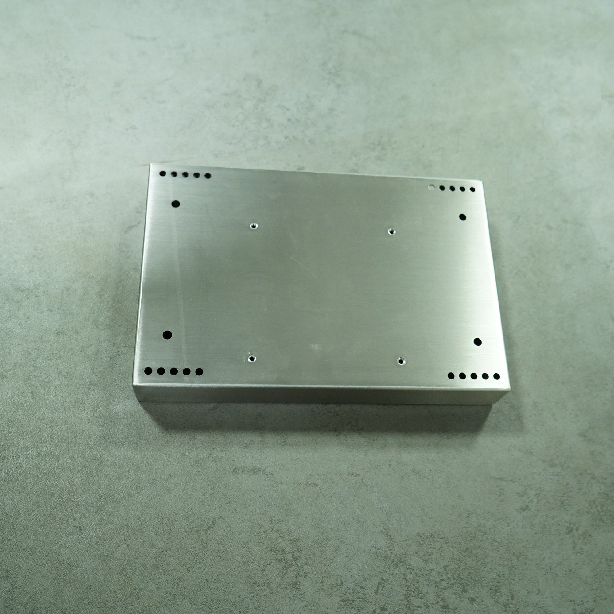 Custom OEM High Precision Sheet Metal Fabrication powder coating Aluminum Bending And Laser Cutting Enclosure Box Shell