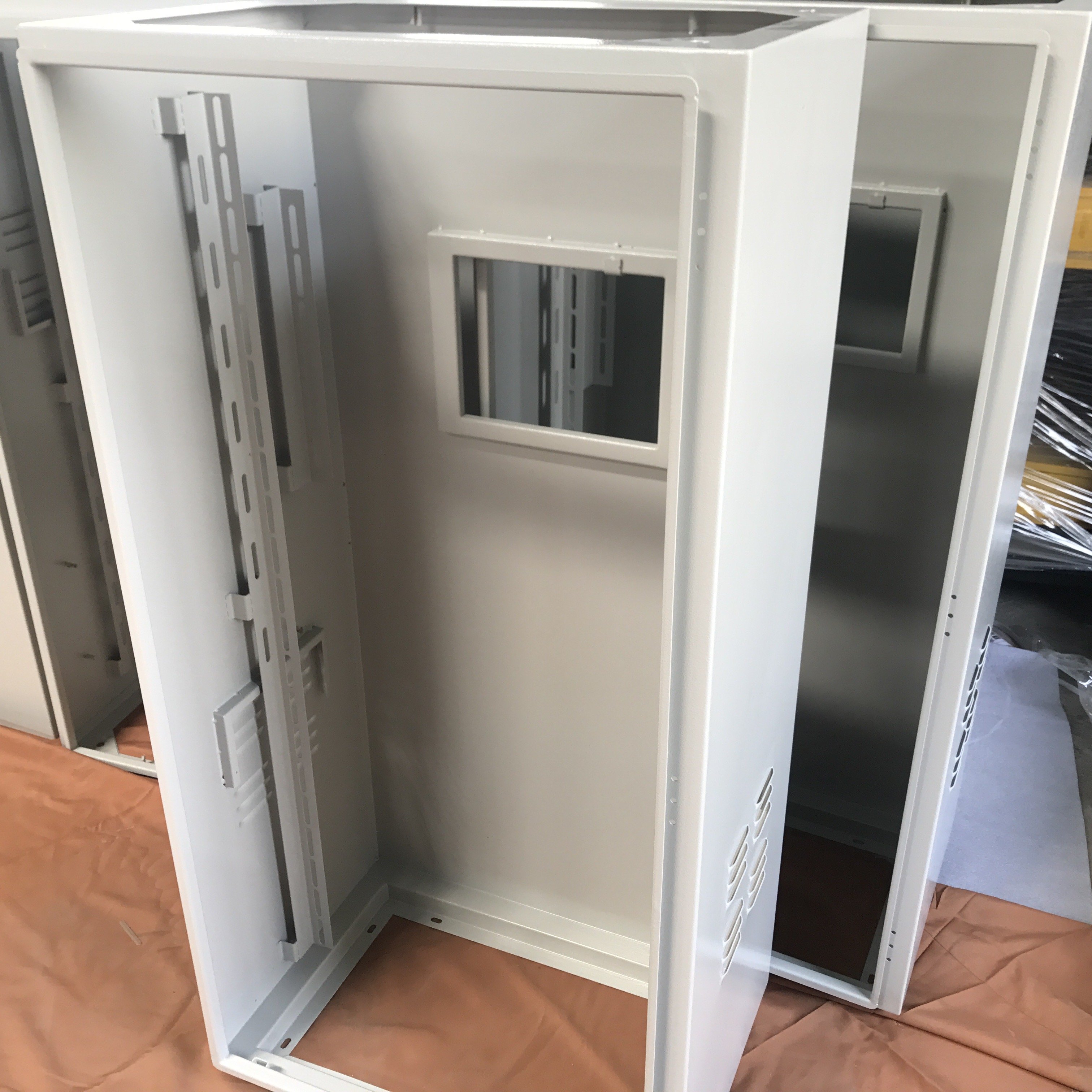 Custom High quality bending metal engineering frame welding service stainless steel aluminum parts sheet metal fabrication