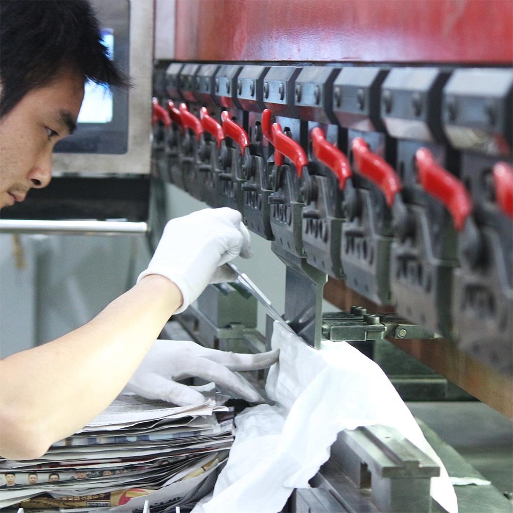 BERGEK Stainless Steel Aluminum Product Fabrication Punching Bending Laser Cutting Service Welding Sheet Metal Stamping Parts