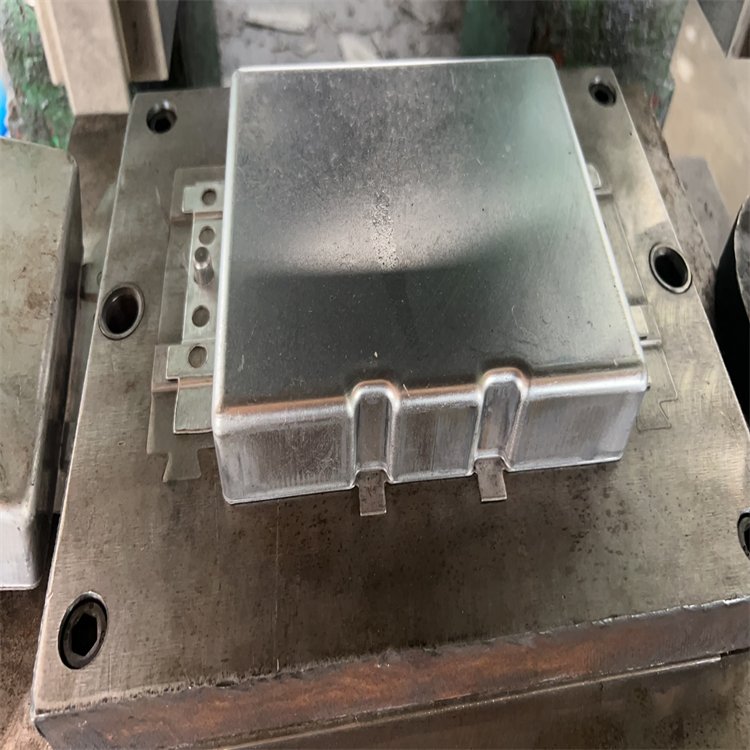 Custom Factory Stainless Steel Brass Sheet Metal Fabrication Service Stamping Bending Parts Laser Cut Process