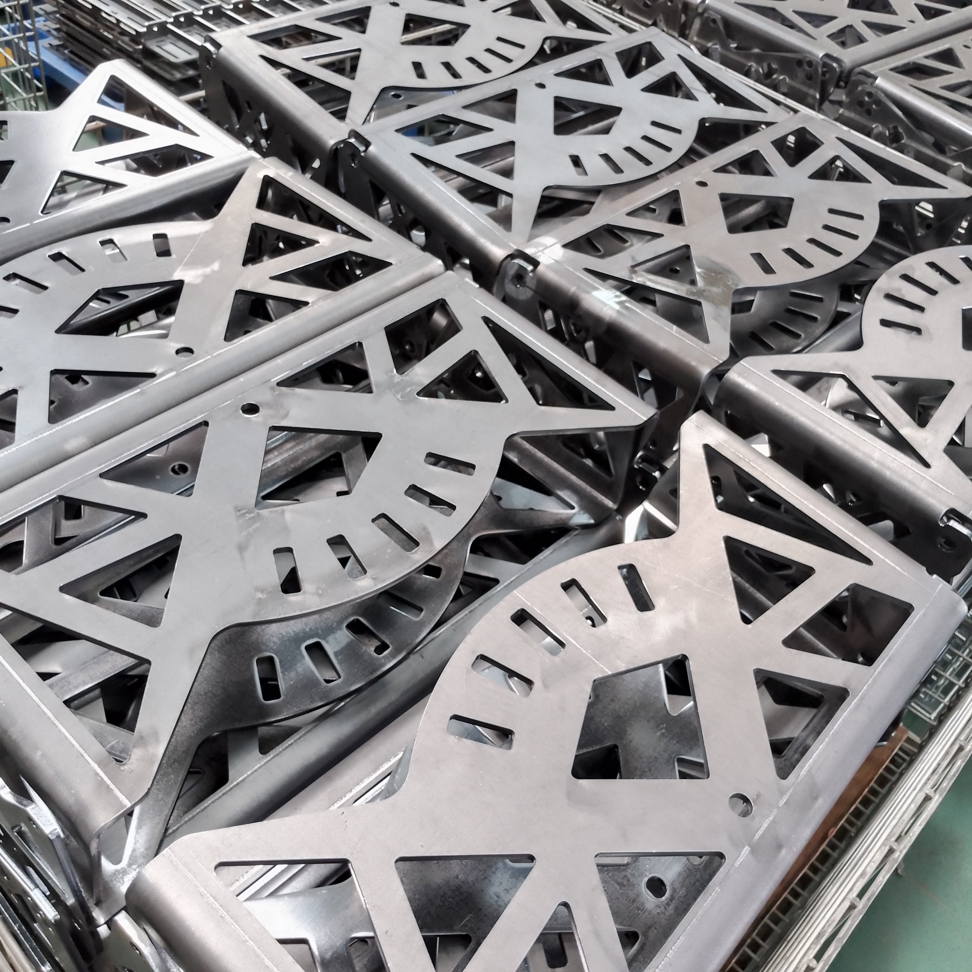 Custom Stainless Steel Part Service Laser Anodized Aluminum Oem High Precision Parts Cutting Processing Sheet Metal Fabrication