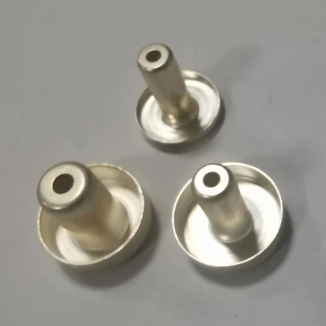 Silver Plated Iron Sheet Metal Fabrication Elegant Design with Intricate Drawing Techniques