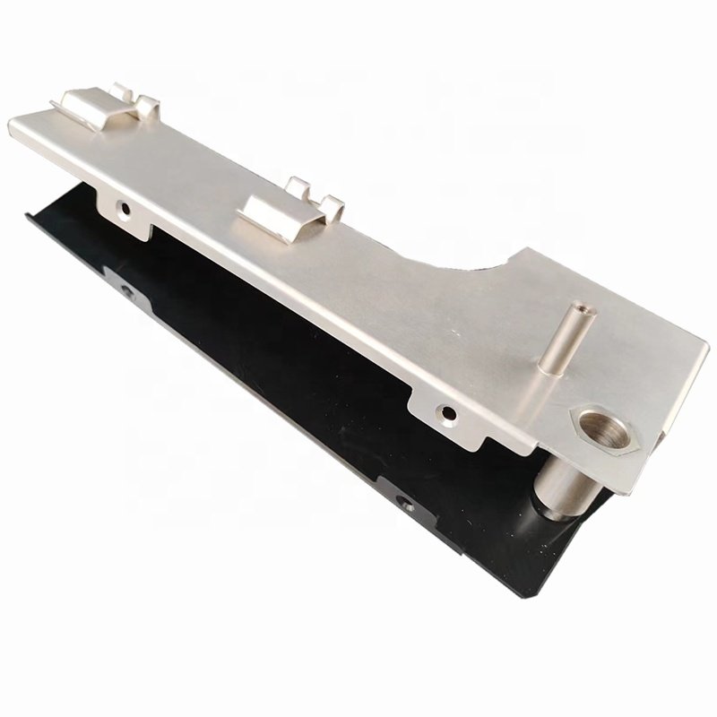 The newly manufactured off-wire box cover plate stainless steel sheet metal fabrication parts for electronic equipment