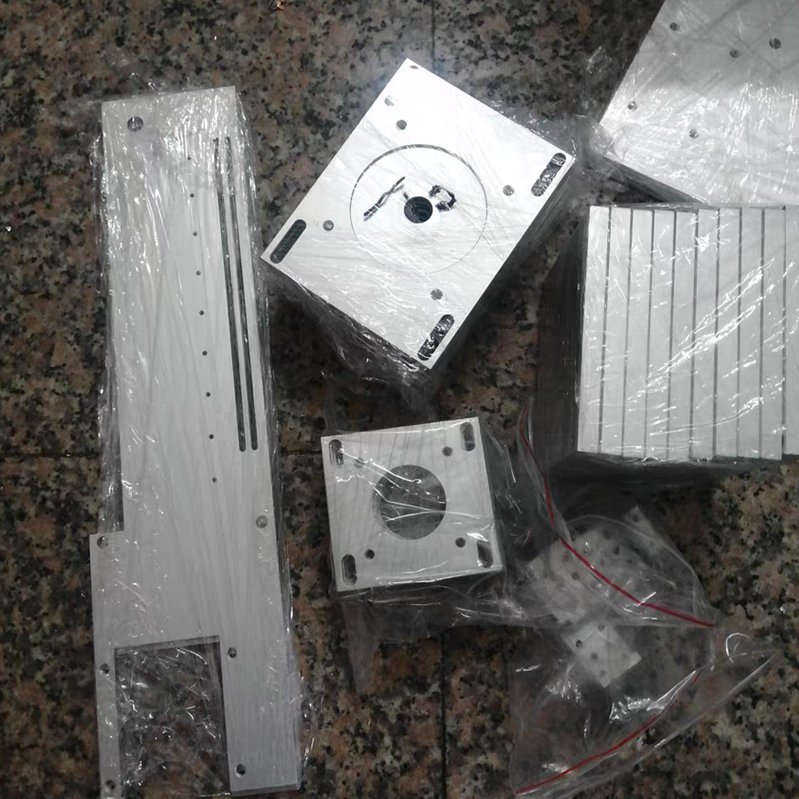 5052 Aluminum Sheet Metal for Auto Custom Fabrication Service with Laser Cutting Parts Iron & Brass Materials