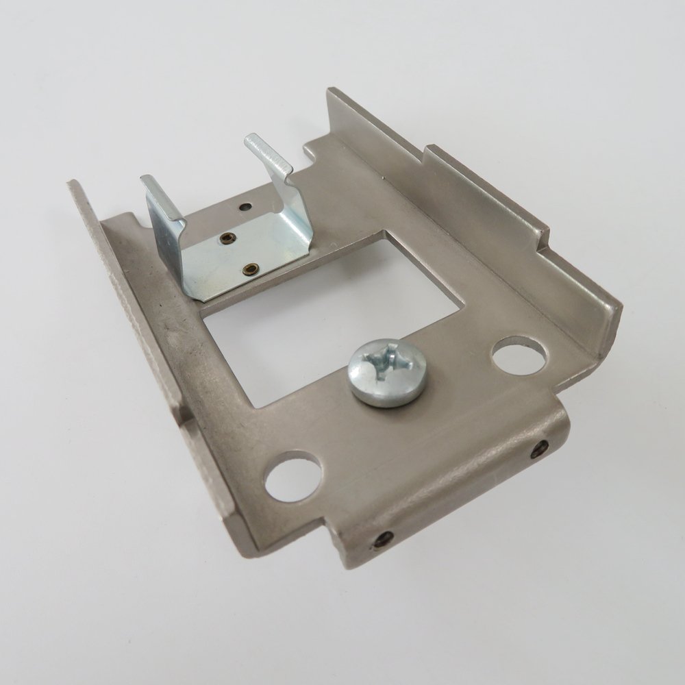Experienced Factory OEM Drawing Customization Sheet Metal Fabrication Auto Stamping Parts Auto Body Parts Metal Stamping Part