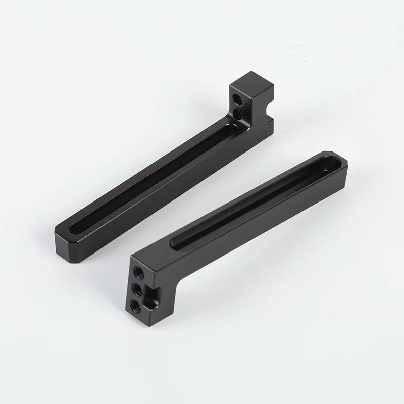 SS304 Welded Plate Laser Cutting Hole Milling Slotting Customized Steel Bar CNC Machining Bending Sheet Metal Parts
