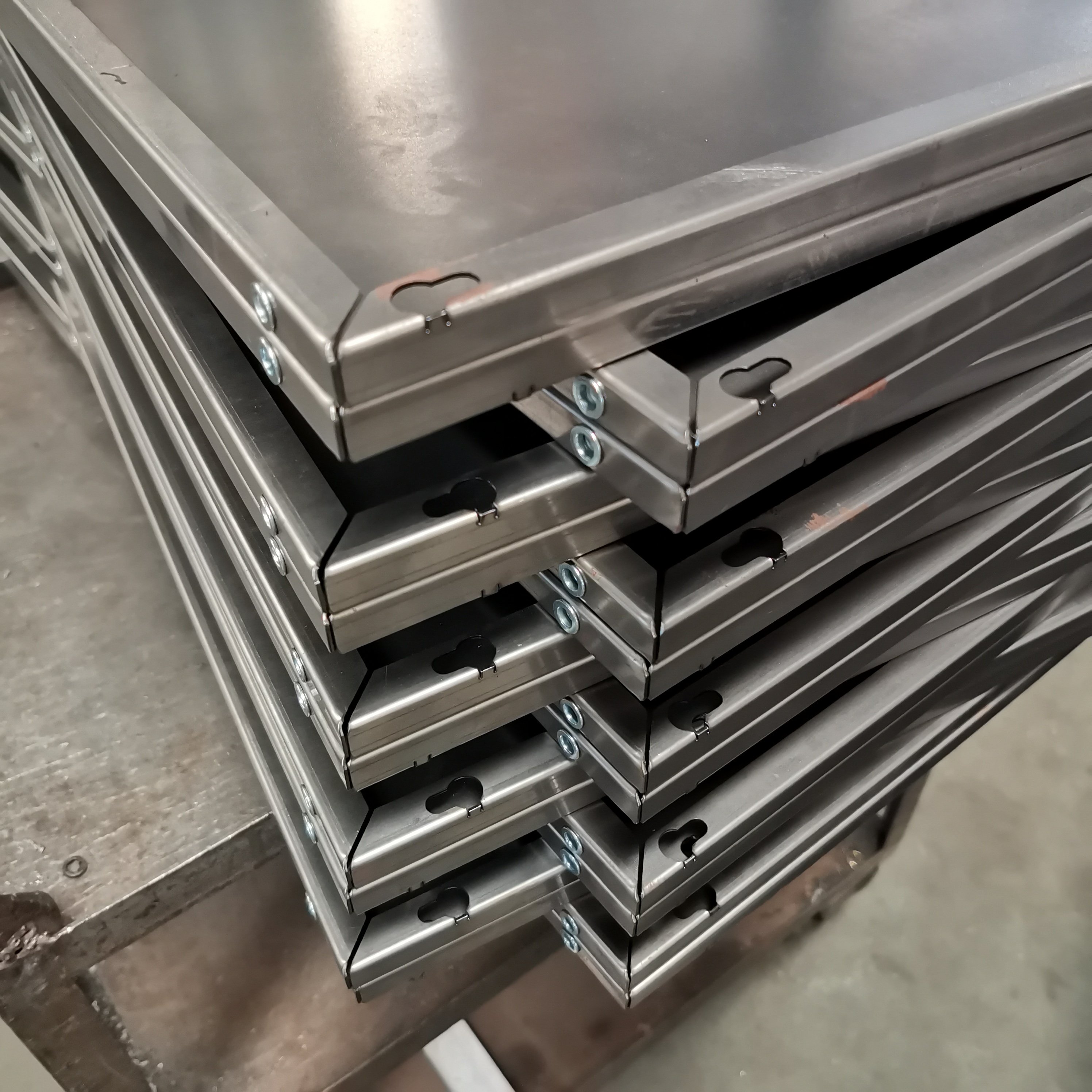 Custom Bending/press Riveting Works Box Enclosure Processing Stainless Aluminium Steel sheet metal fabrication