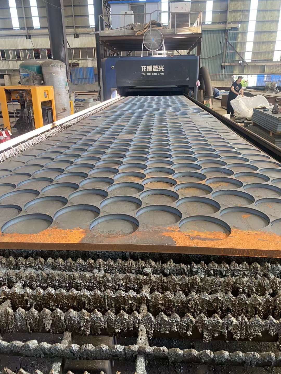 metal sheet custom fabrication cutting metal stainless steel stamping parts Laser Engraving Cutting Services Supplier
