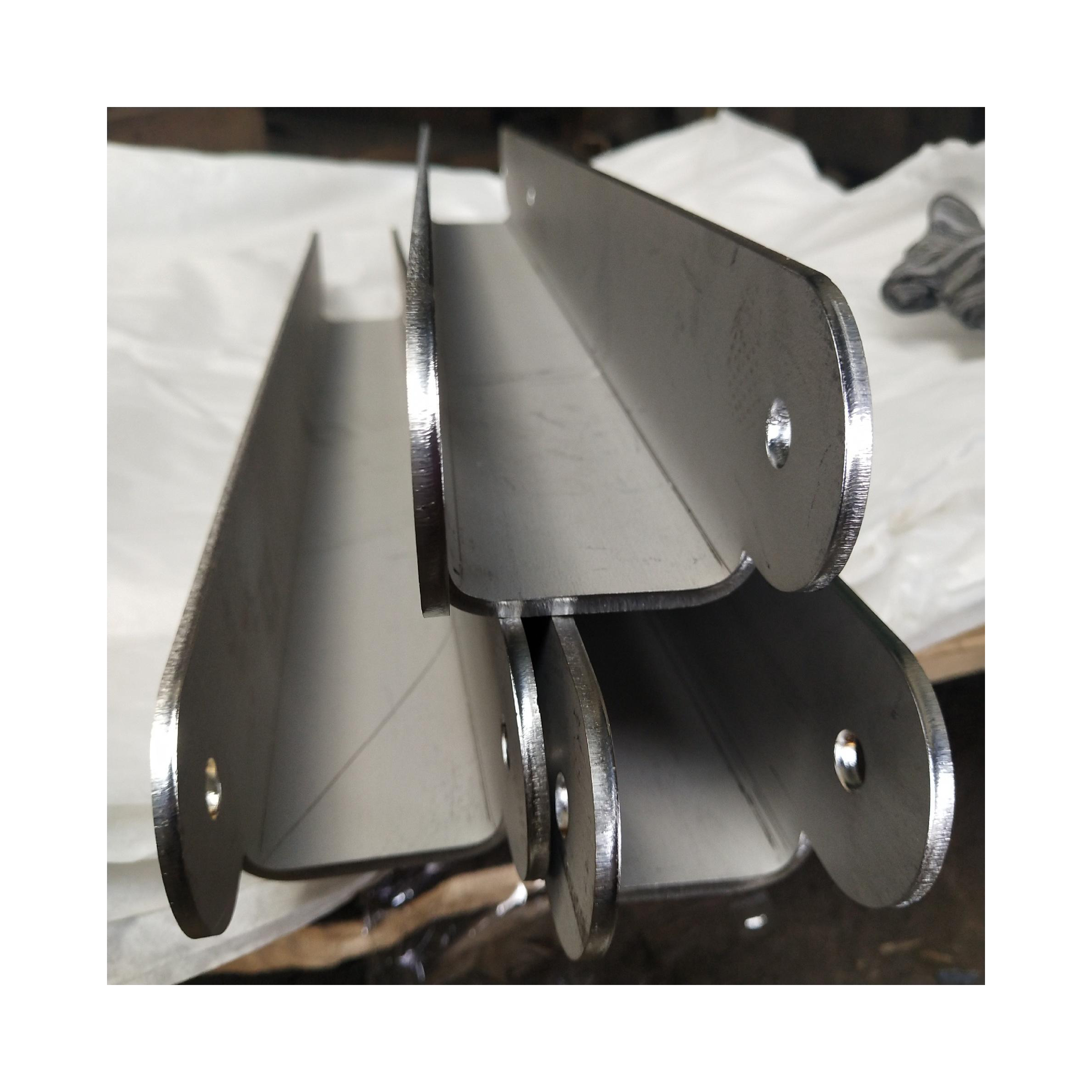 Stainless Steel Sheet Metal Fabrication Manufacturer Large Size Sheet Metal Bending Process Case Cabinet Fabricating