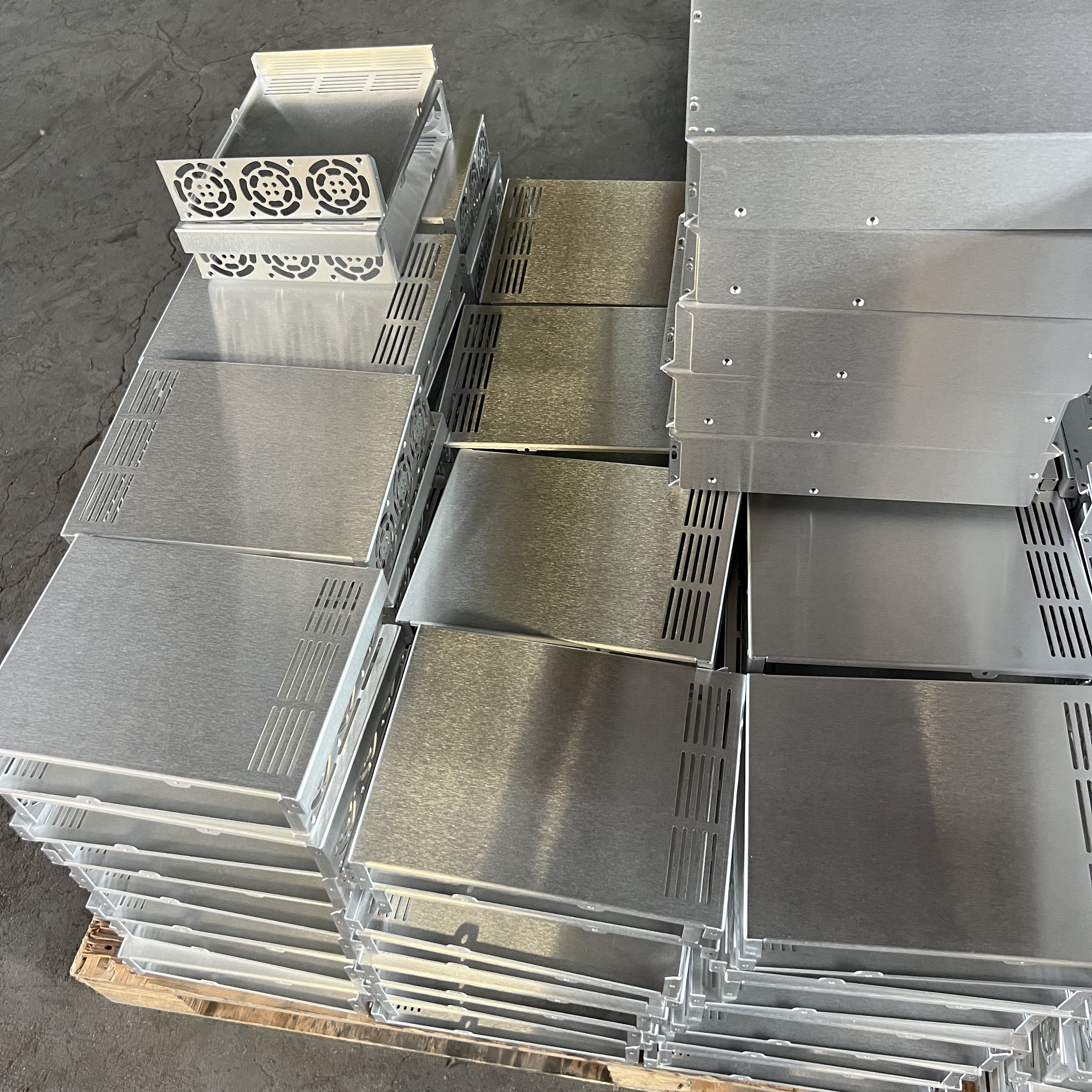 Custom Stainless Steel Sheet Metal Fabrication Welding Laser Cutting Service Metal Stamping Parts