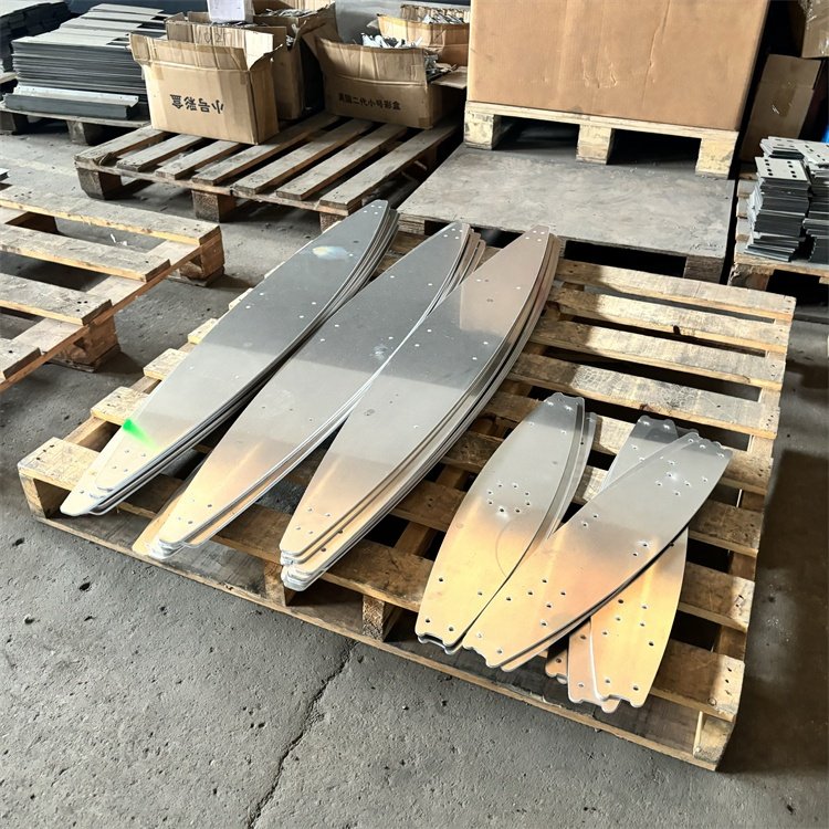 Custom Sheet Metal Fabrication Services OEM Laser Cutting Copper Stainless Steel Anodised Aluminum Bending Metal Stamping Parts
