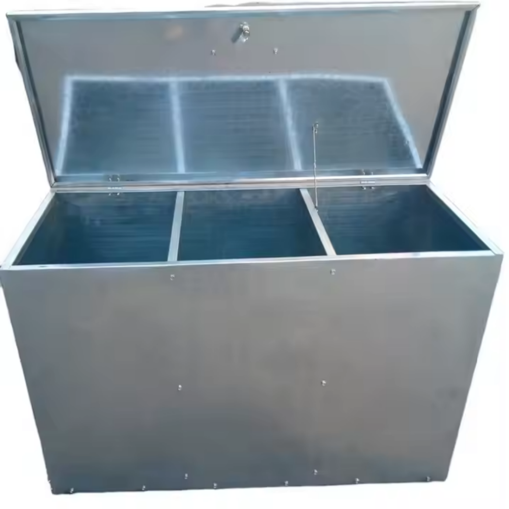 sheet metal fabrication Heavy Duty metallic animal Feed Bin 3 compartments Assembled Flat Pack Galvanized horse Feed