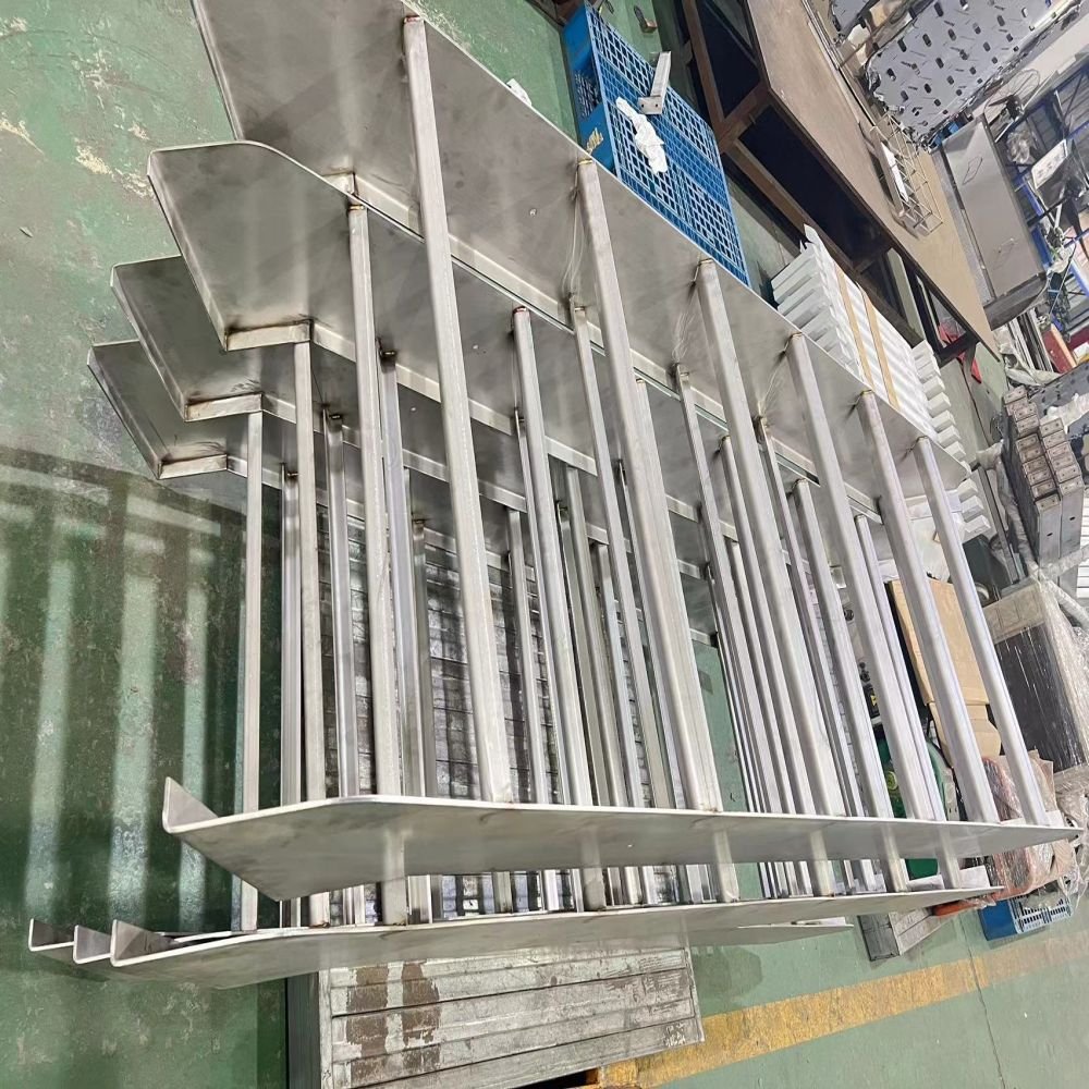High Quality Custom Bending Stamping Processing Laser Cutting Service Stainless Steel Frame Sheet Metal Fabrication
