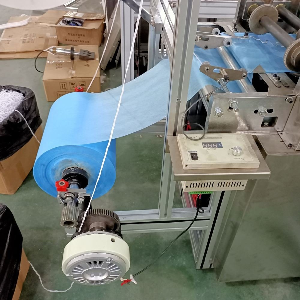 Latest Design Medical Disposable Overshoes Equipment Shoe Cover Making Machine