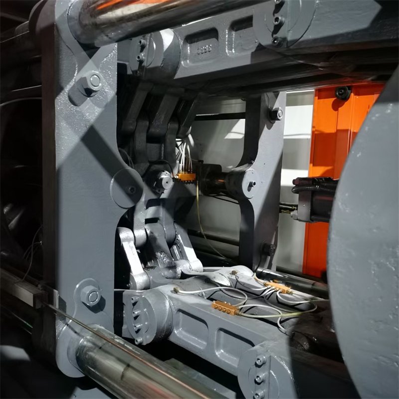 Plastic Container Power Plug Robots Filtre 368 Ton Jsw Used Machinery Moulage Plastique Pvc Injection Moulding Machine For Shoes