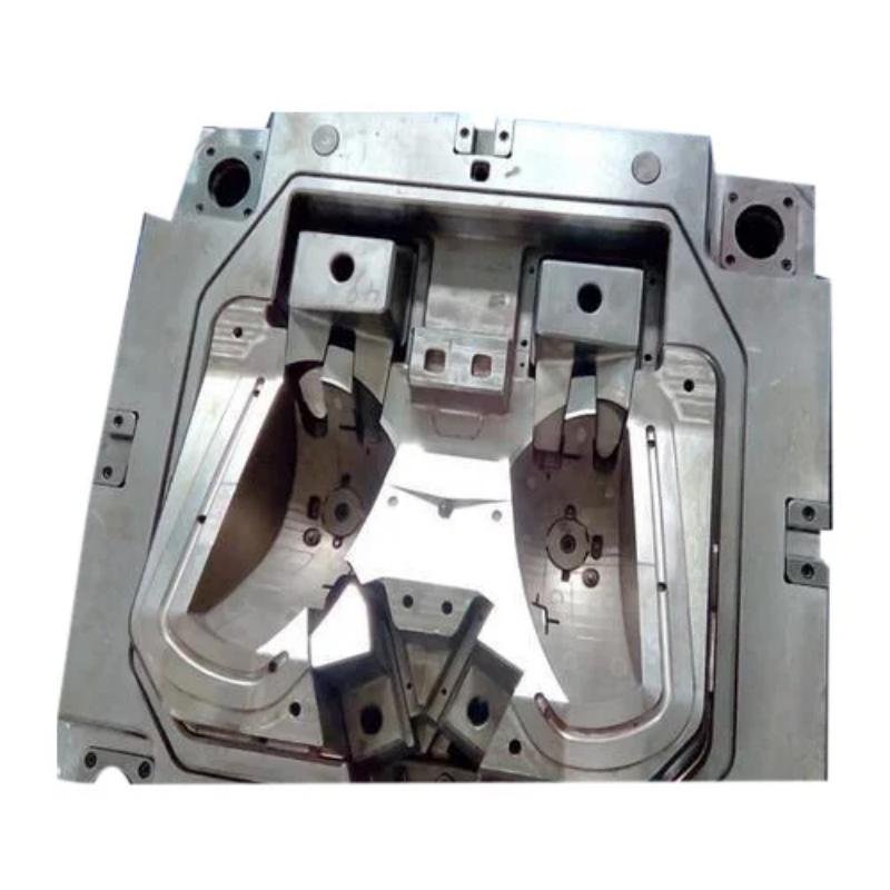 Injection Molding Machine Lighting Cove Molding Automotive Lighting Injection Mould