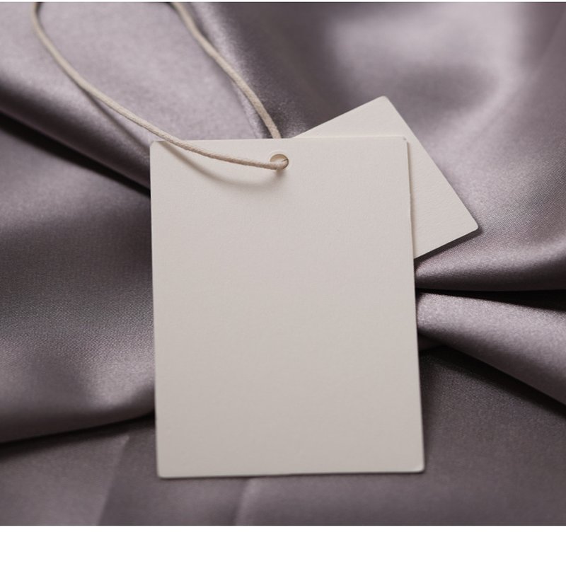 Custom Luxury Fashion Logo Printing Men'S And Women'S Clothing Jeans And Shoes Cards String Low Price Hang Tag