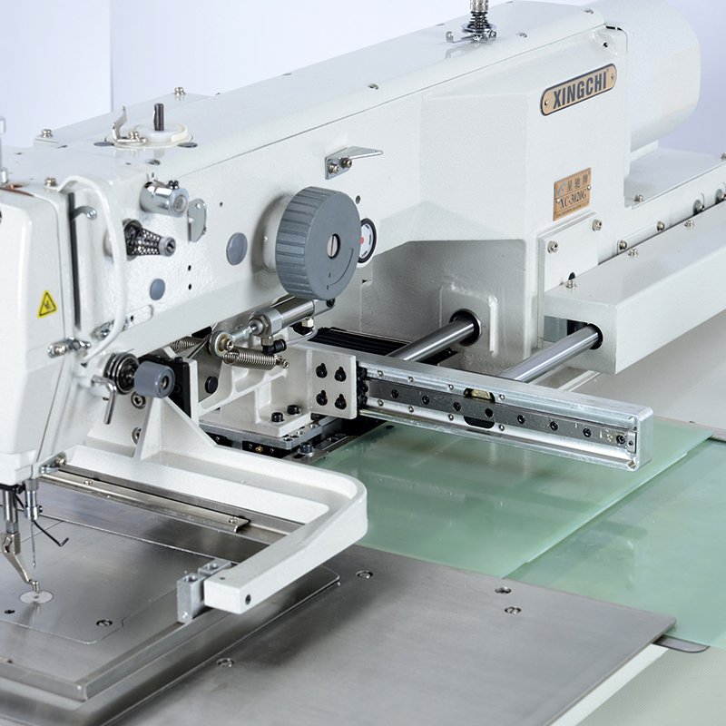 Automatic Computer Shoes Upper Pattern Program Sewing Machine XC-3020R