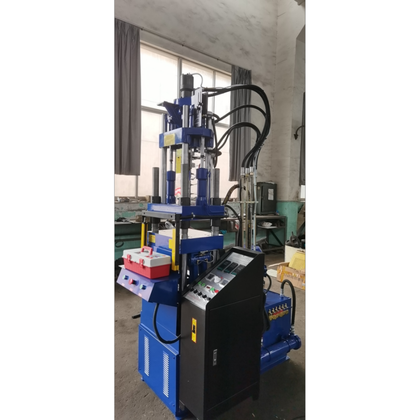 Plastic shoe making machine insole vertical injection molding machine
