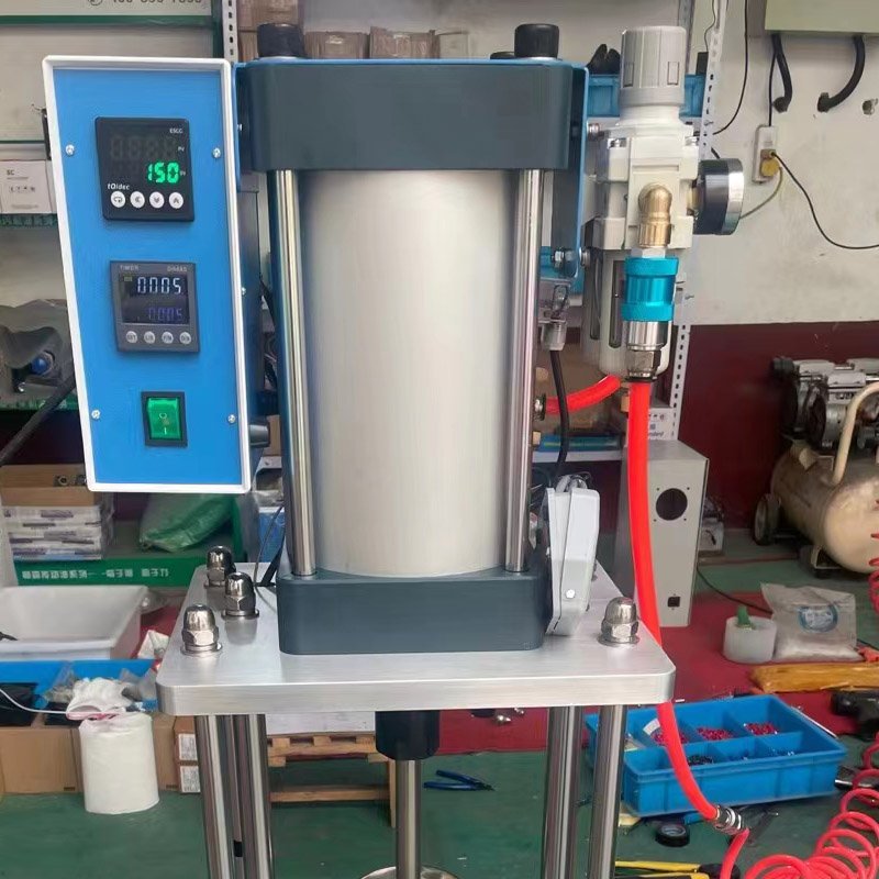 New Trend Desktop Vertical Mini Vertical Injection Molding Machine For Usb Data Cable Charger