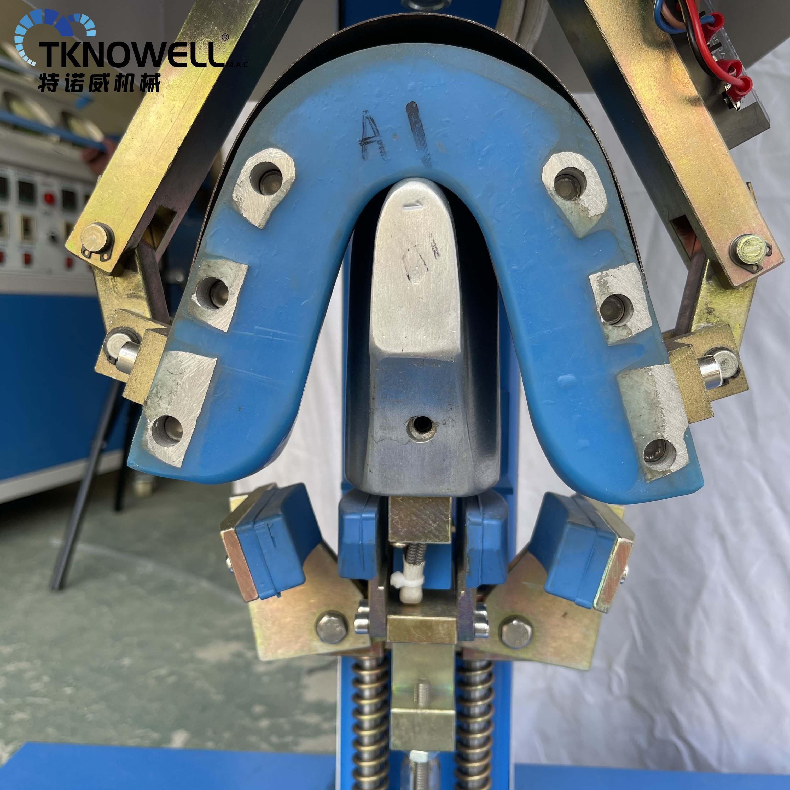 TKW- 231 Single Heat Heel Setting Machine Back Part Moulding Machine For Leather Shoes Shoe Machine