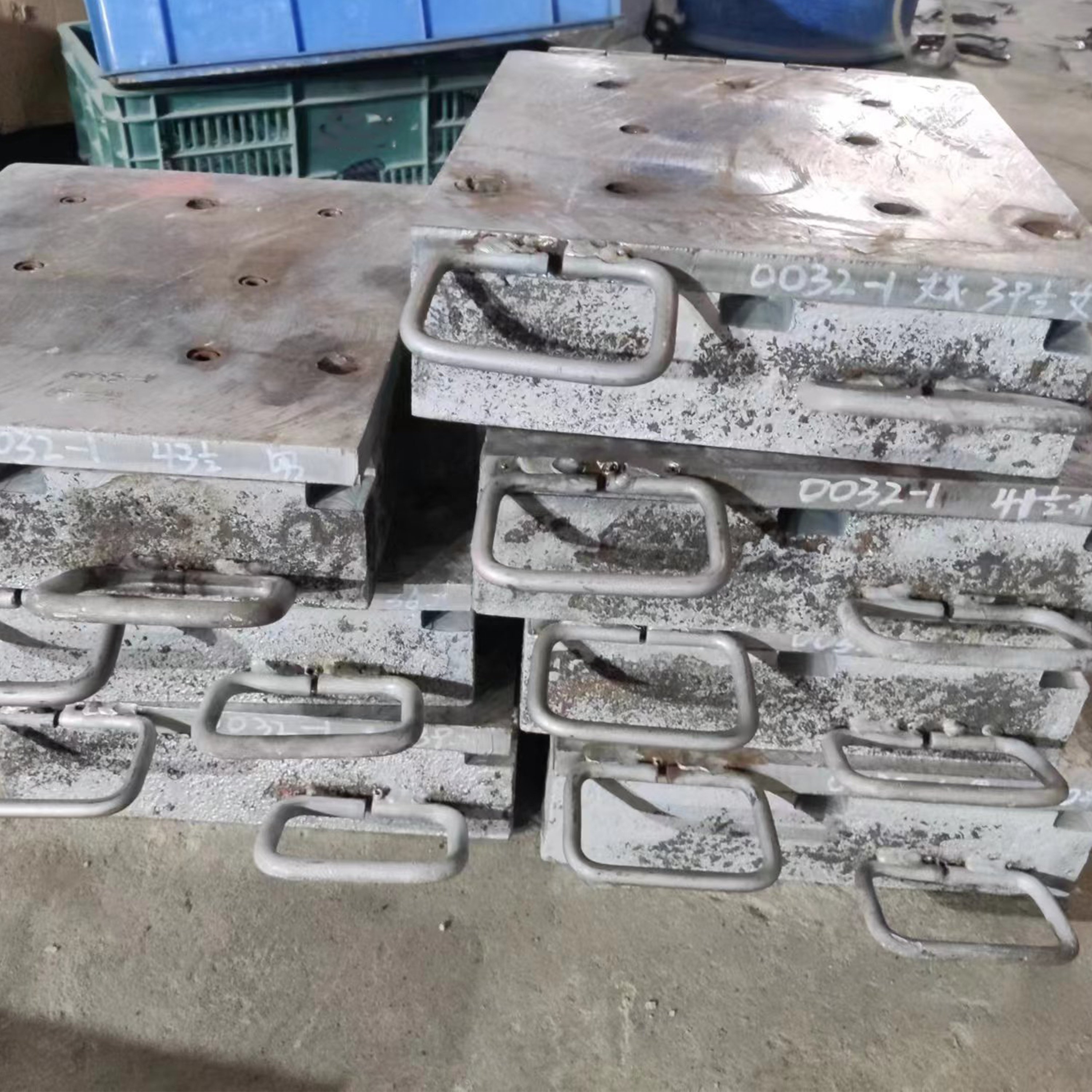 Guangzhou CNC shoe mould maker RISVINCI canvas PVC PU phylon shoe sole moulds shoe moulding machines EVA machine for soles
