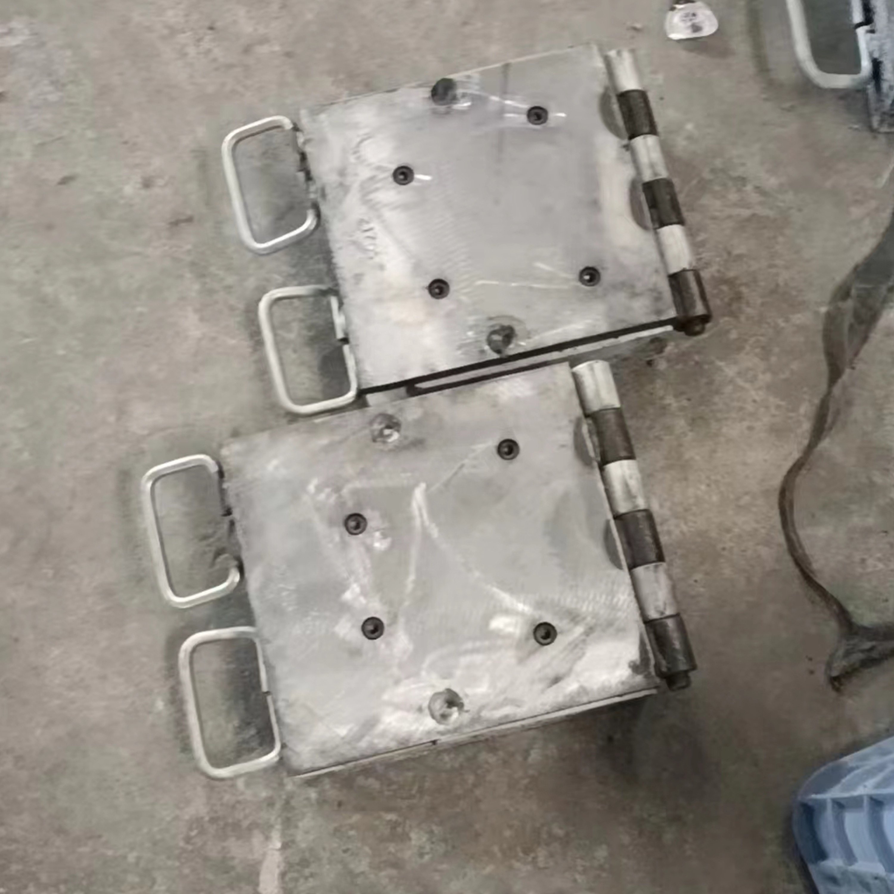Guangzhou CNC shoe mould maker RISVINCI canvas PVC PU phylon shoe sole moulds shoe moulding machines EVA machine for soles