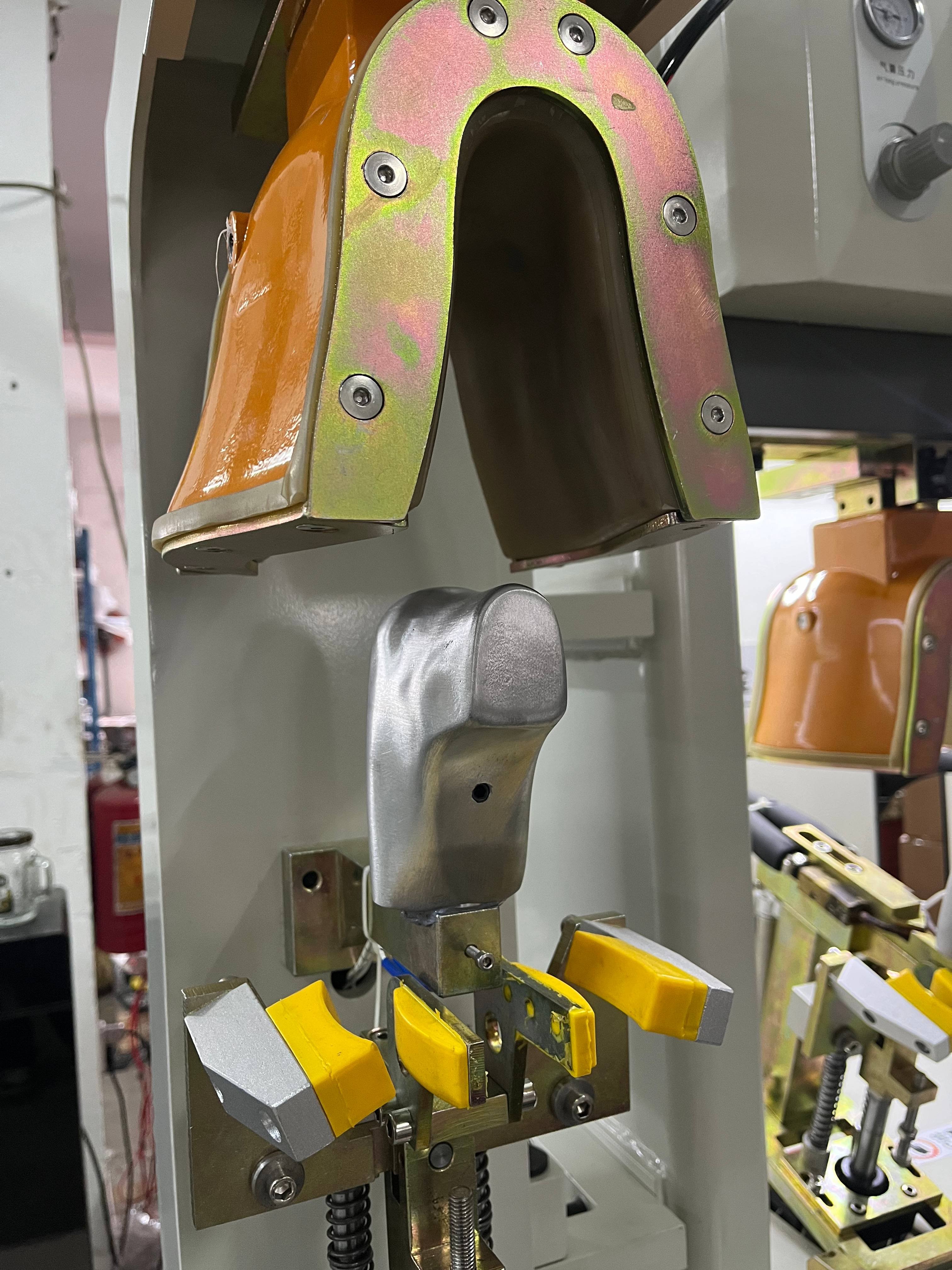 Shoe heel seating back counter back moulding cold heat other shoe making machines
