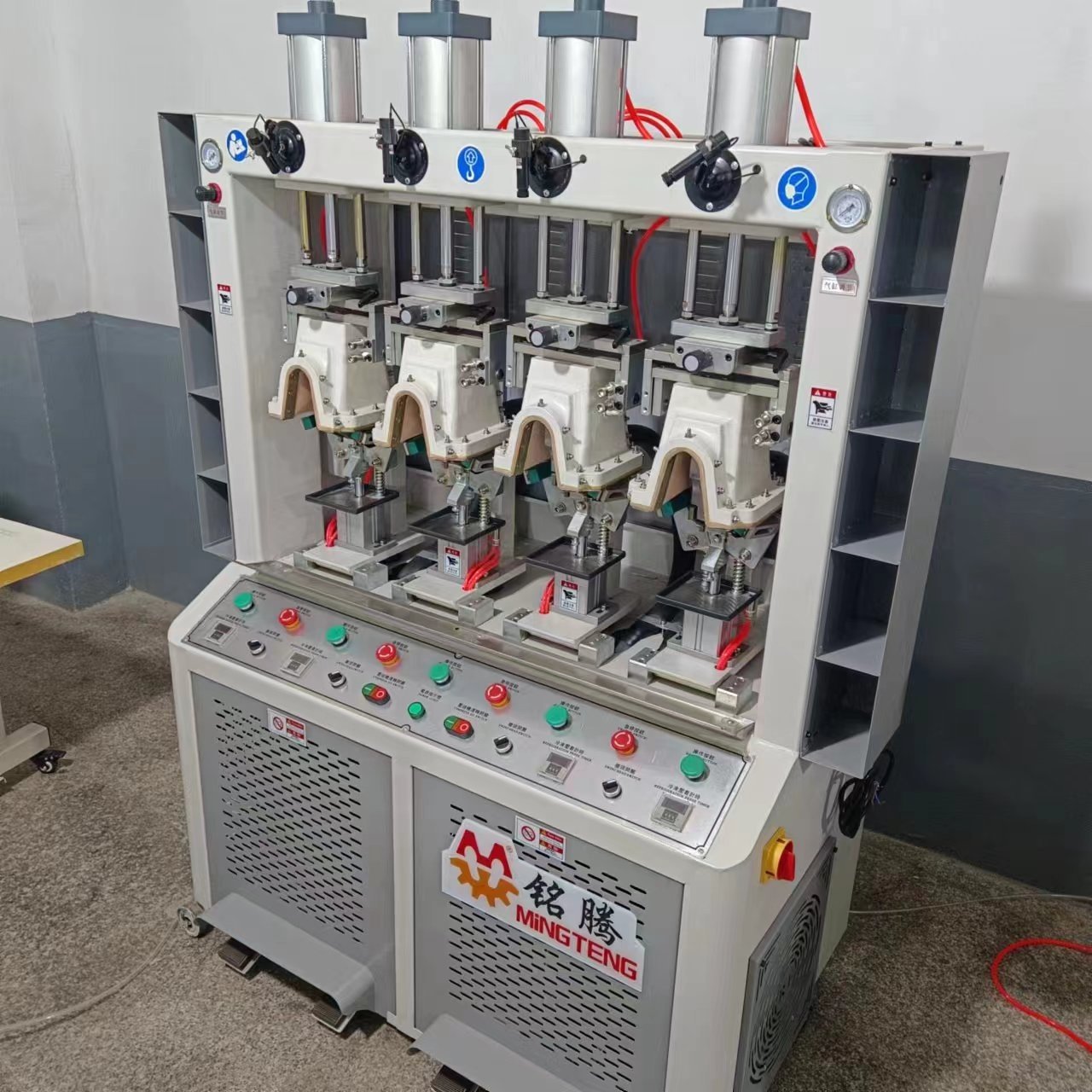 Air Bag Shoe Moulding Machine Footwear Making Machine