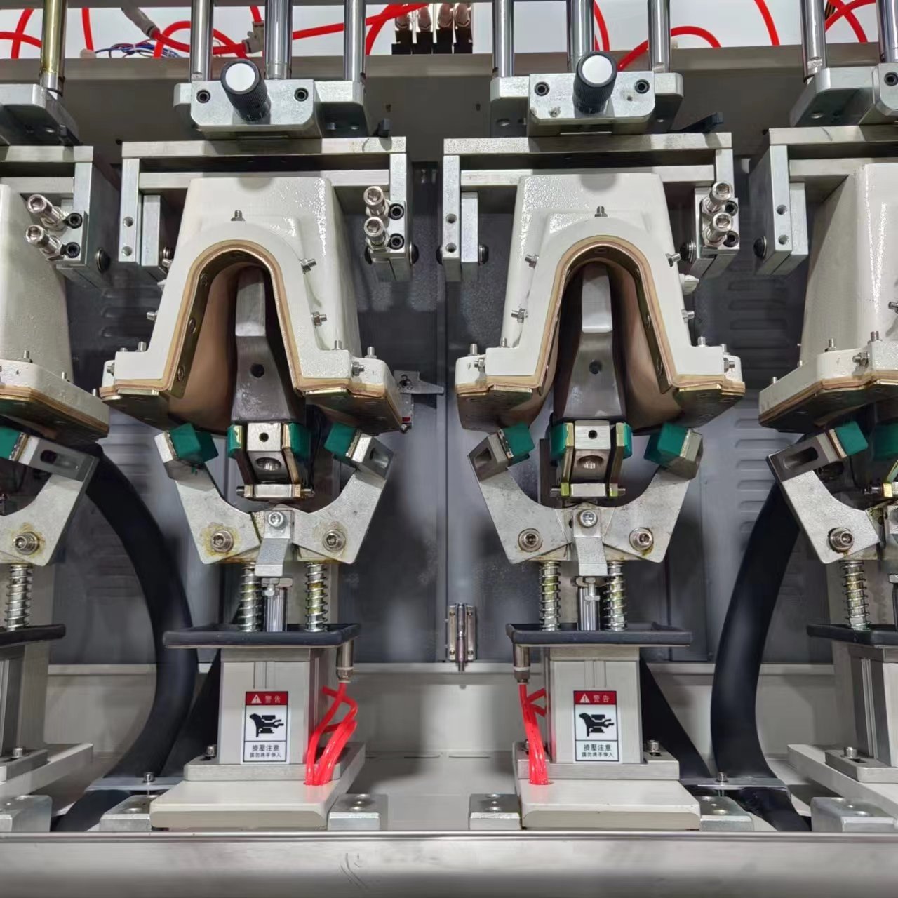 Air Bag Shoe Moulding Machine Footwear Making Machine