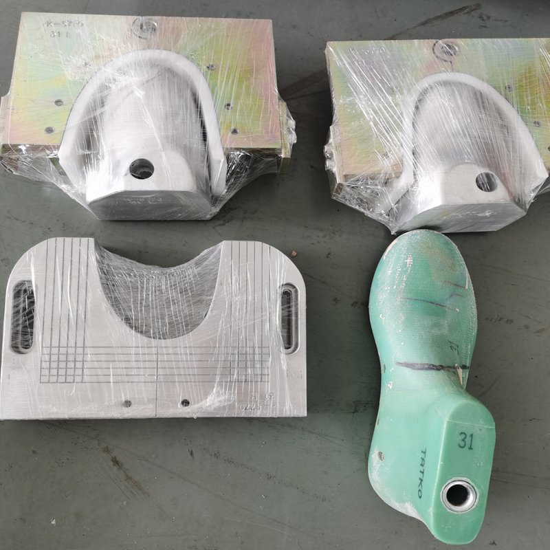 Shoe Making Machine toe molding machine mold mould