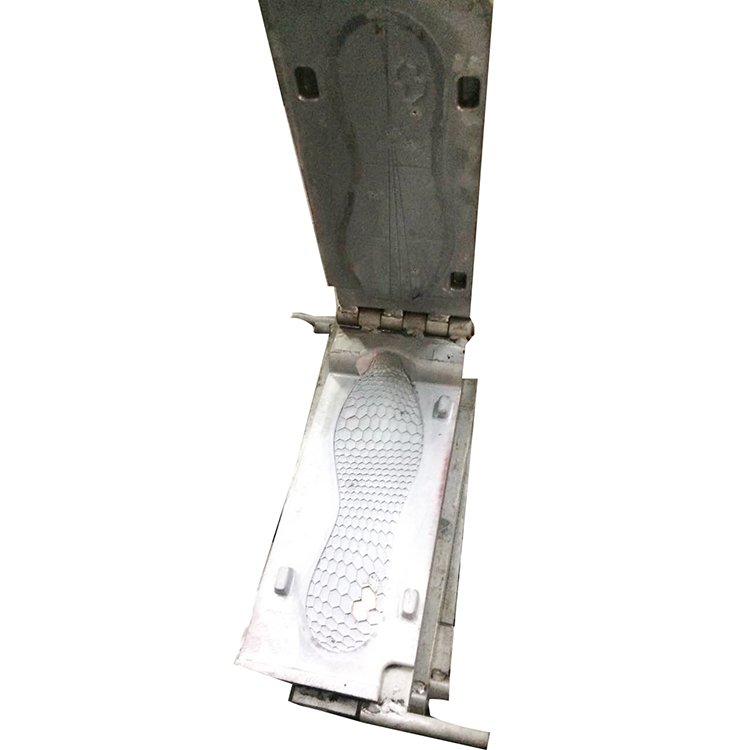 Manufacturer Price Aluminium Eva Shoes Plastic Mould Injection Molding Machine