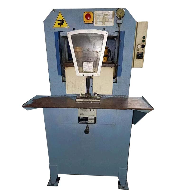 used italian BANF P64 insole moulding press machine