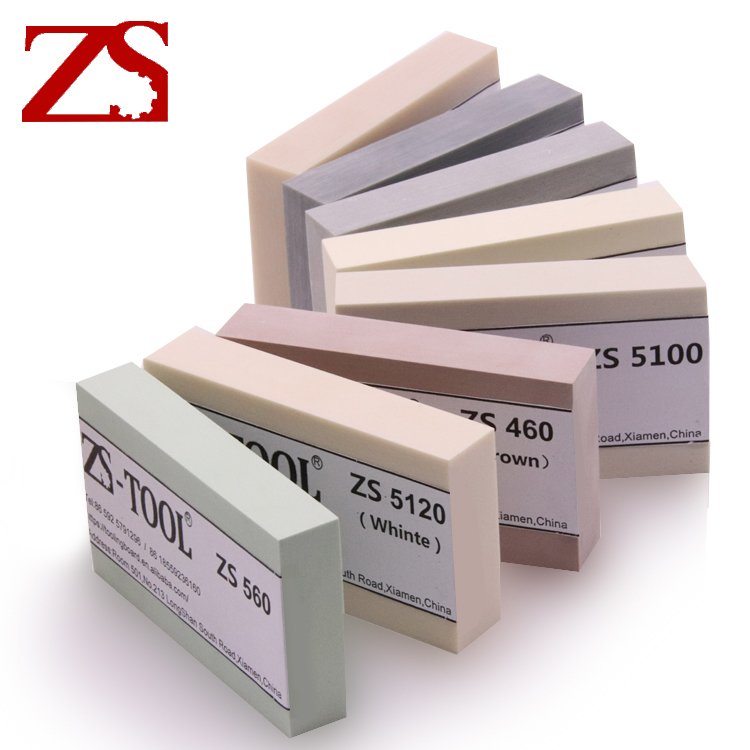 Wear resistant and machinable epoxy polyurethane used to make simple automobile mold master mold and cast shoe model