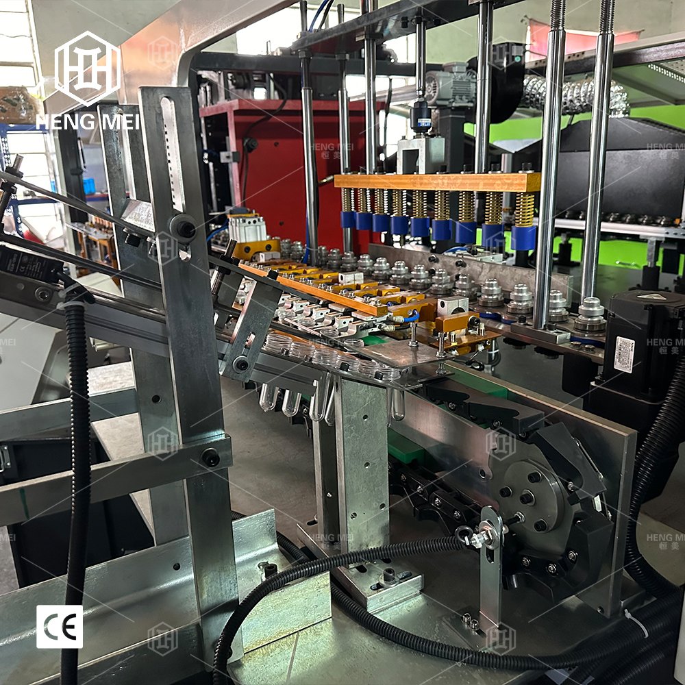 Full Automatic 600ml PET Plastic Bottle Blow Molding Machine With High Speed Top Manufacturer