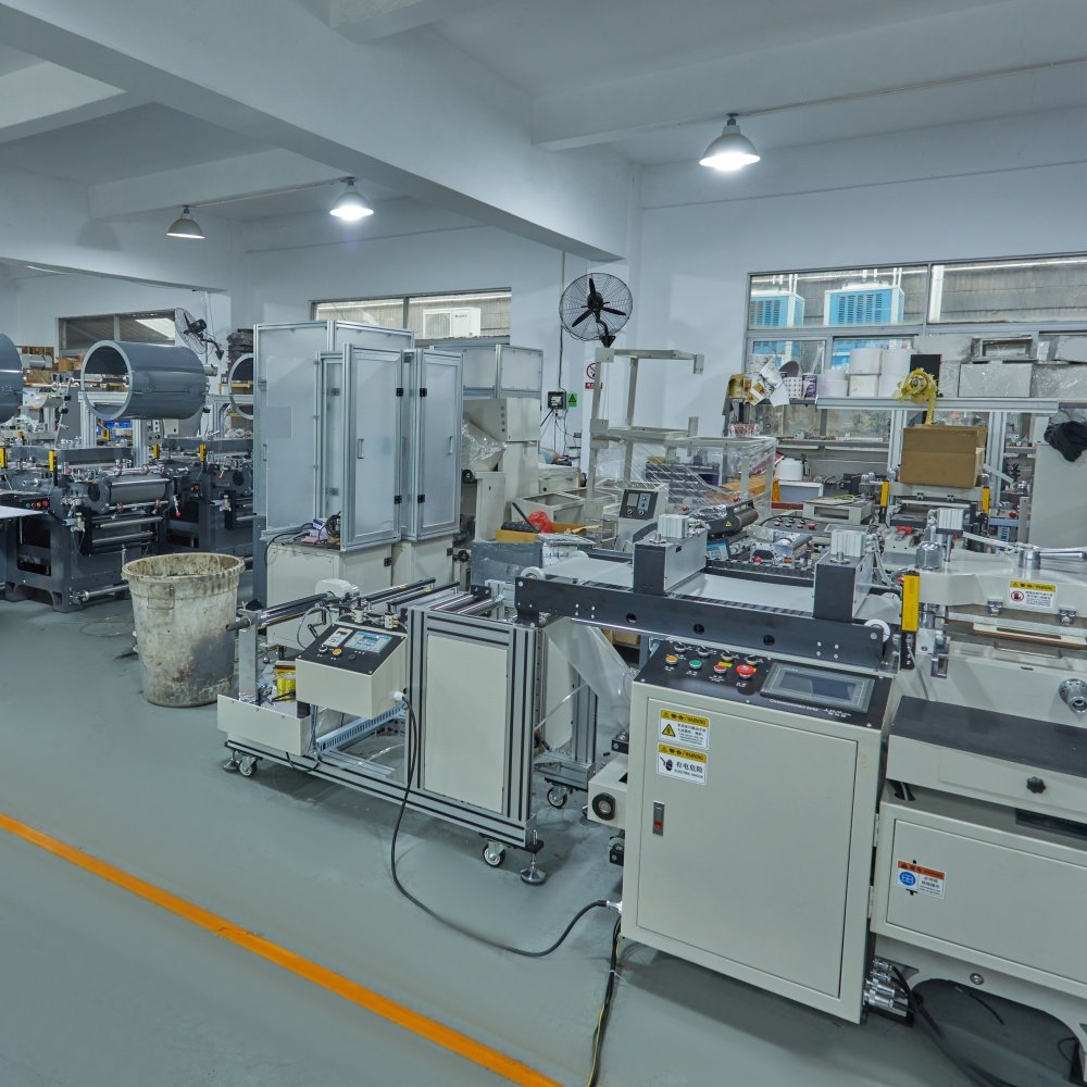 MCJ 350 die cutting machine I